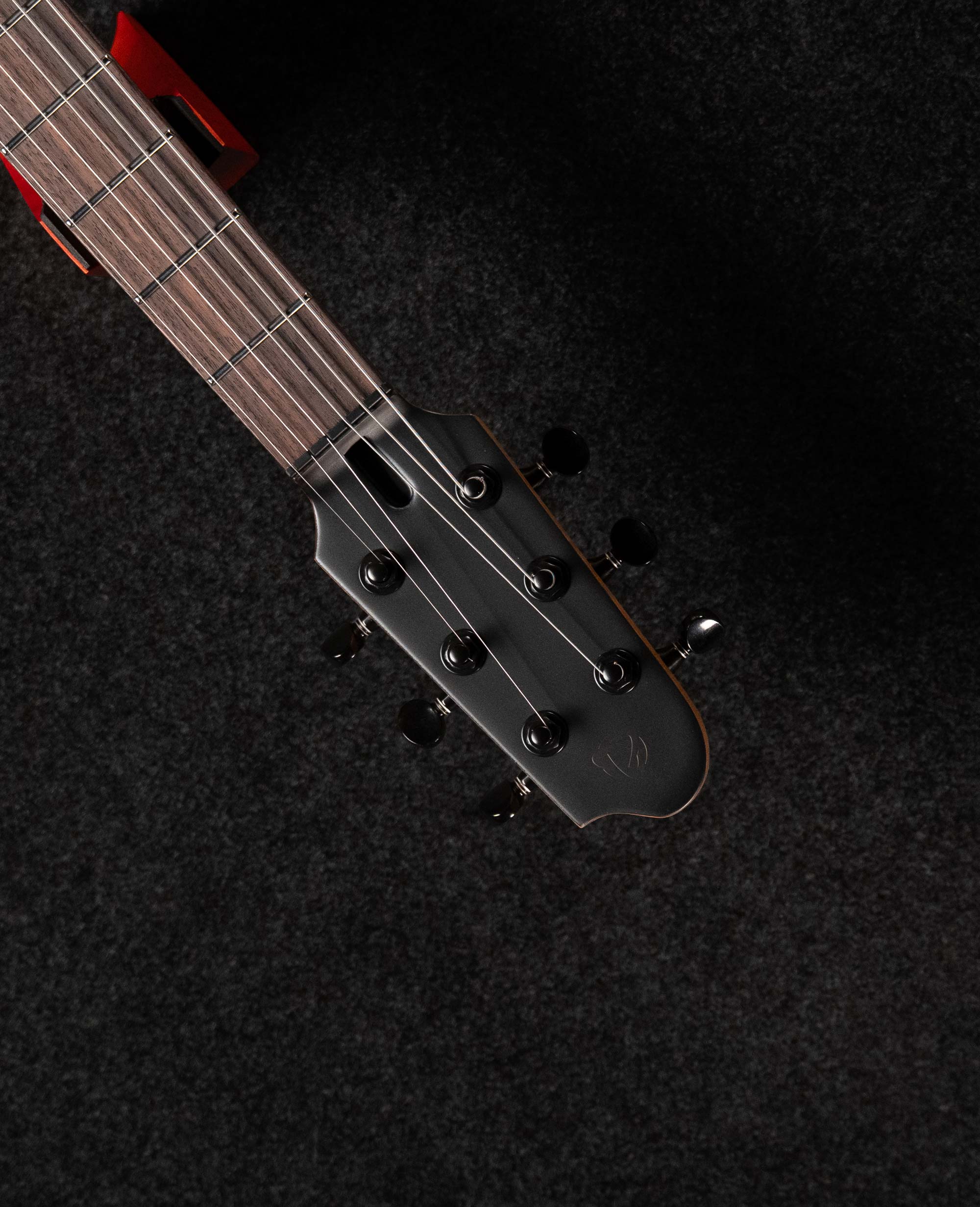 Электрогитара Covenant Custom Model Ae Mbl - купить в "Гитарном Клубе"