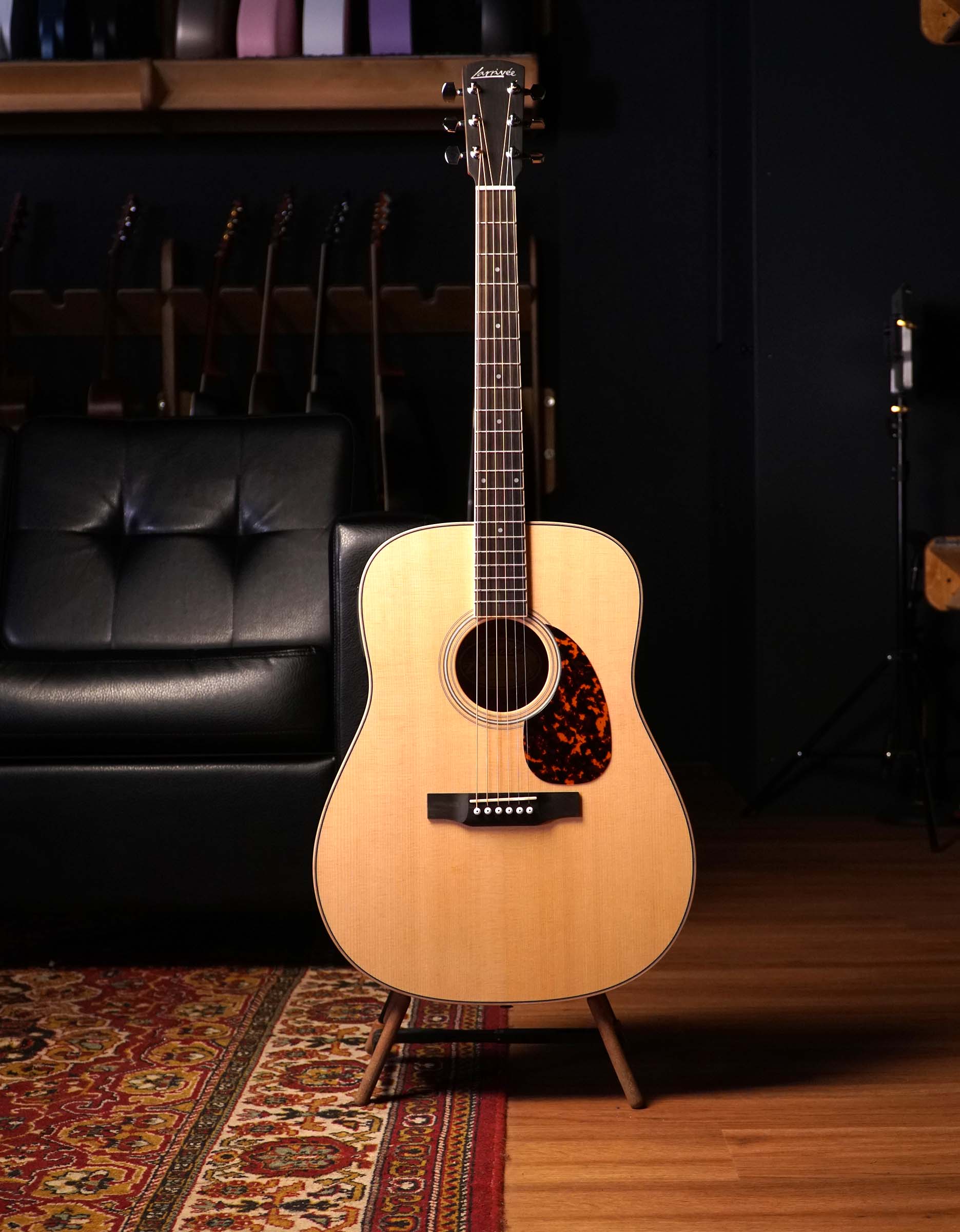 Акустическая гитара Larrivee D-02-MH-D LRB - купить в "Гитарном Клубе"