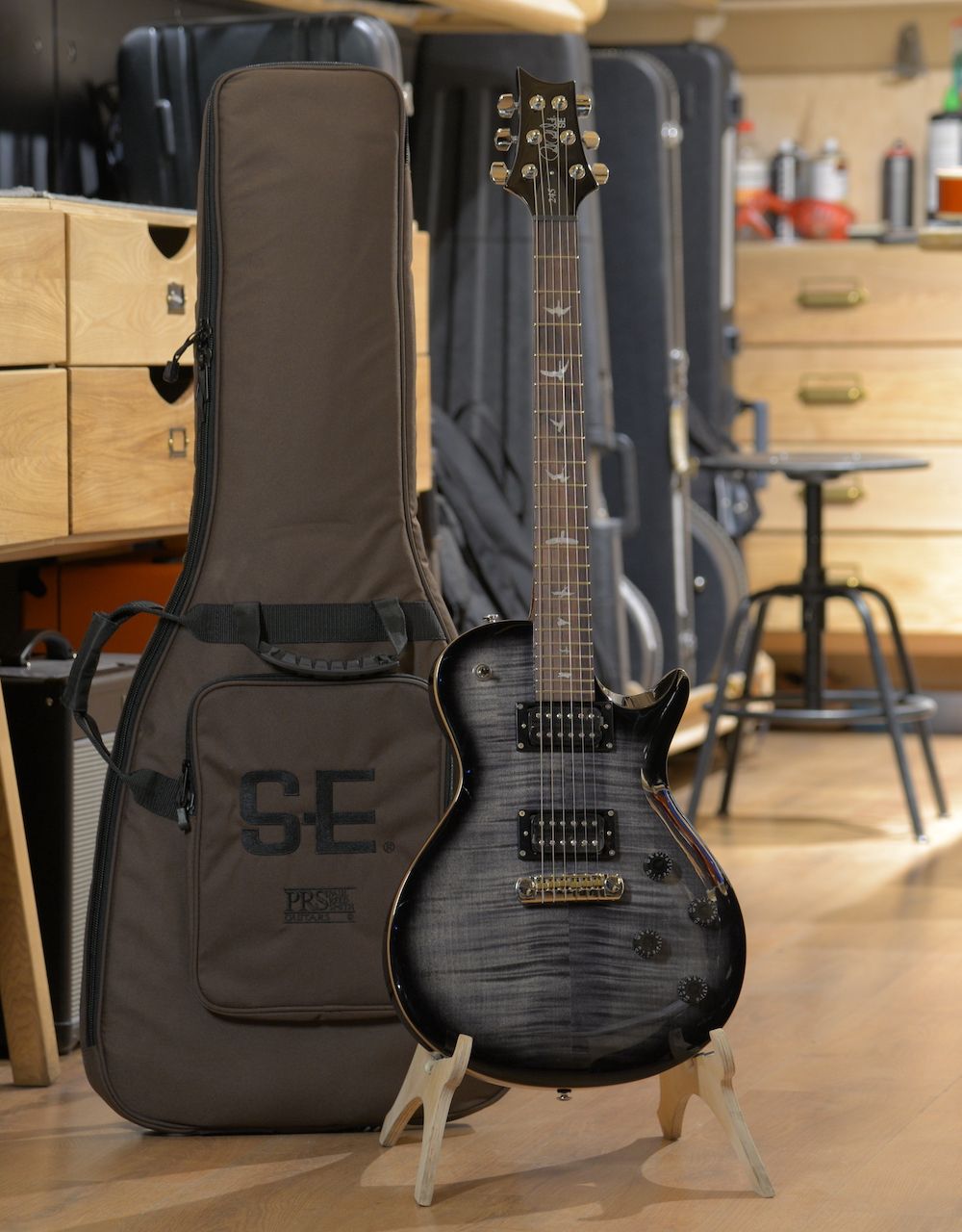 Электрогитара PRS SE 245 CHARCOAL BURST - купить в "Гитарном Клубе"