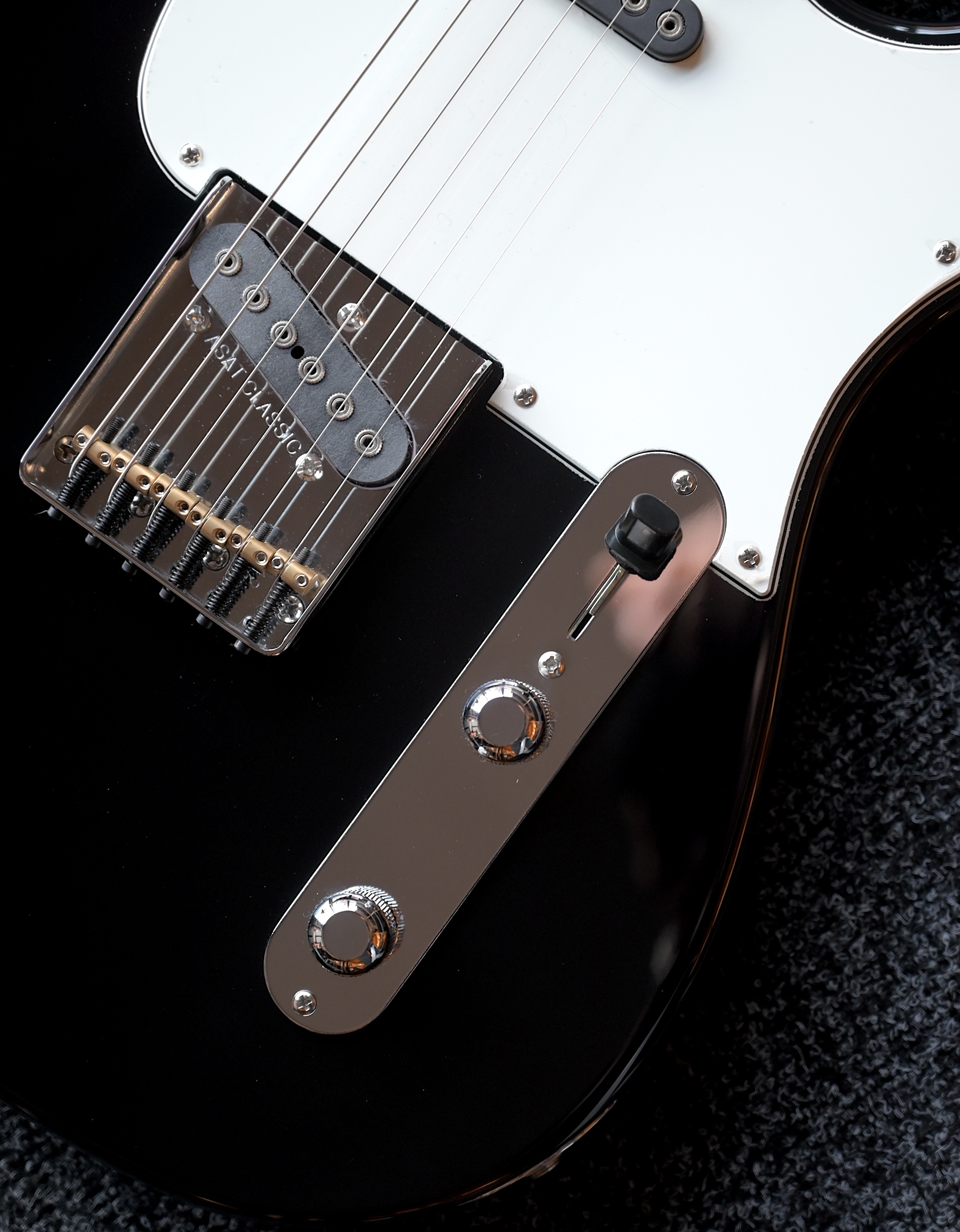 Электрогитара G&L FD ASAT Classic Jet Black CR - купить в "Гитарном Клубе"