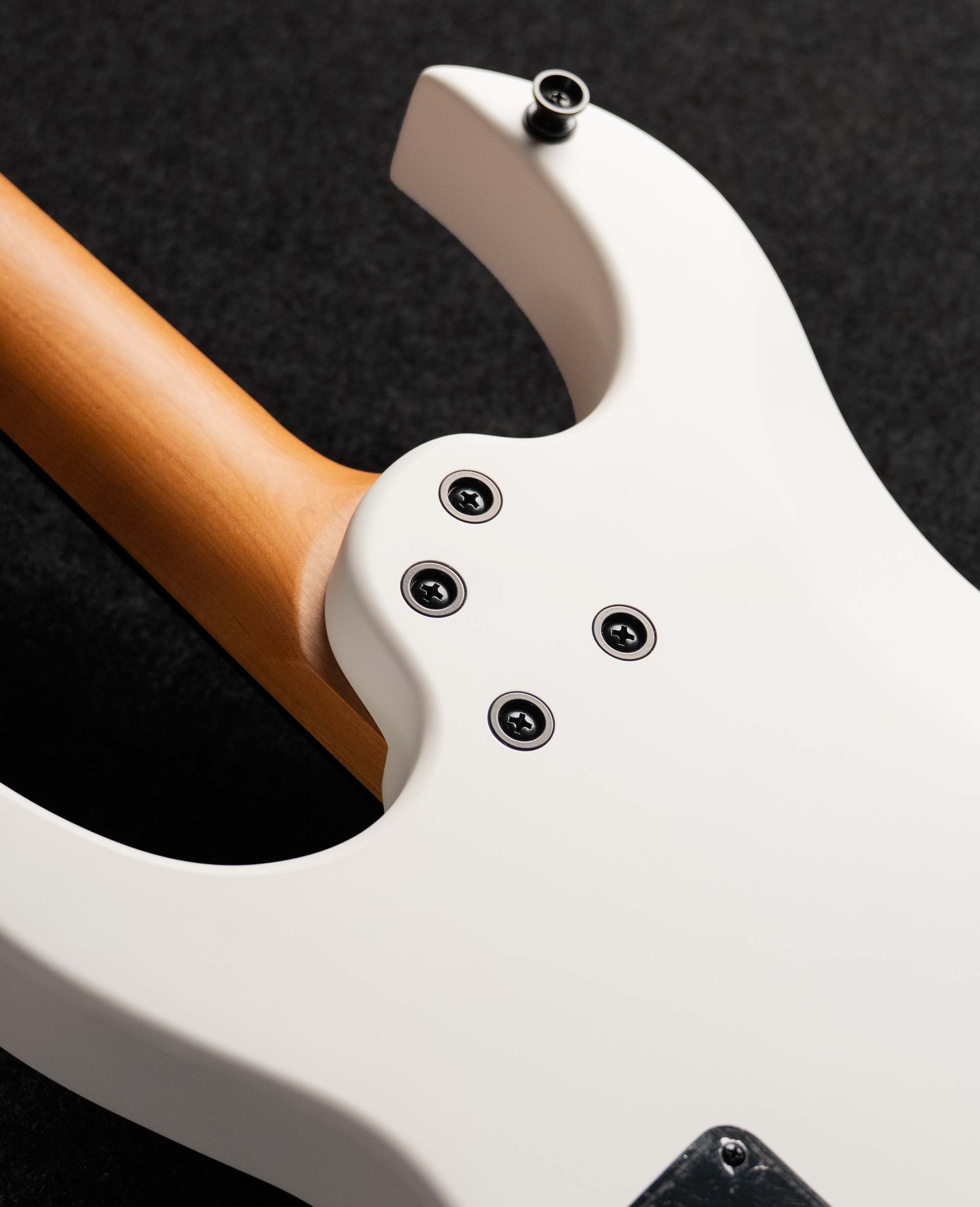 Электрогитара Spira S-400 MWH - купить в "Гитарном Клубе"