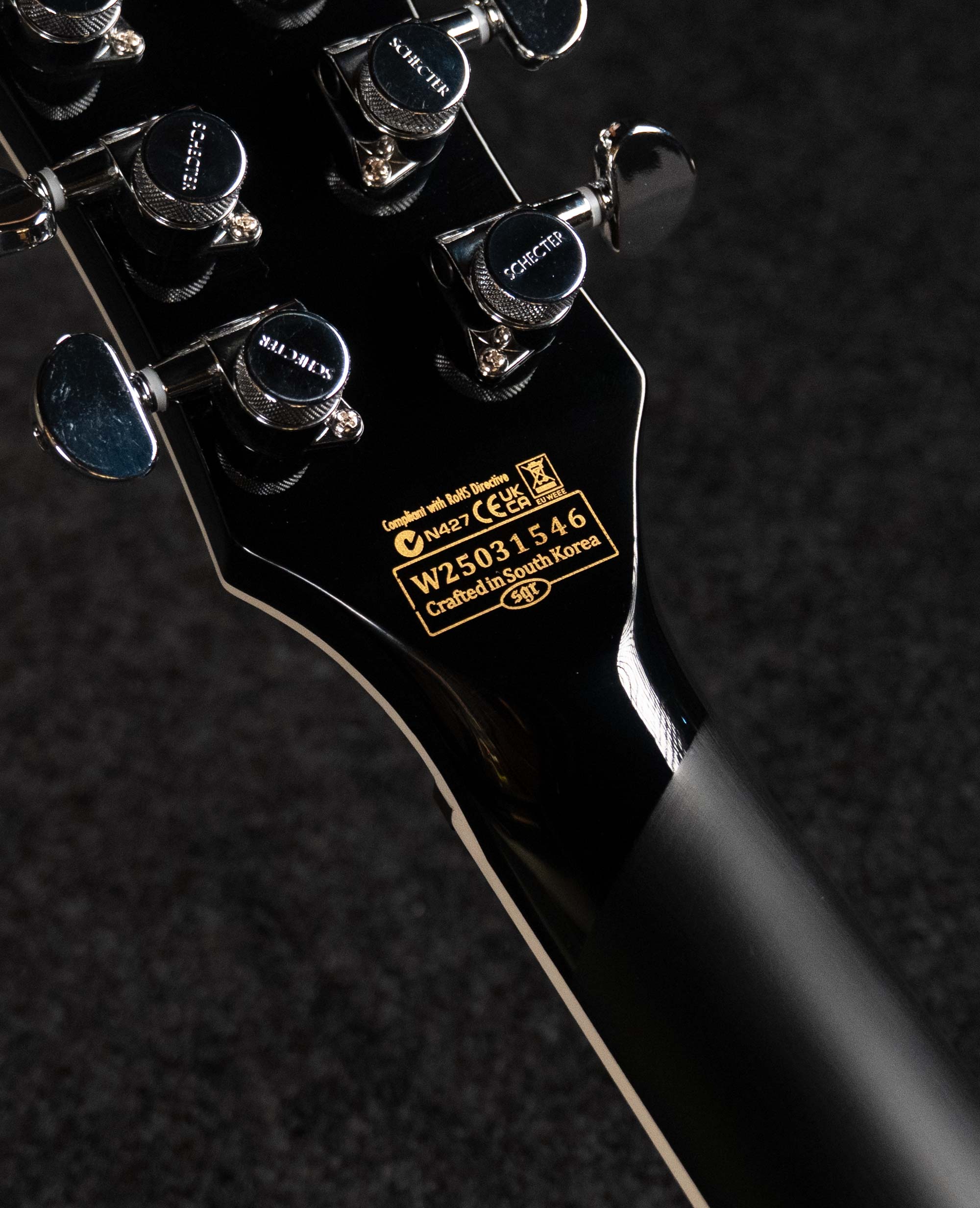 Электрогитара Schecter Solo-II Custom Gnat/Blk - купить в "Гитарном Клубе"