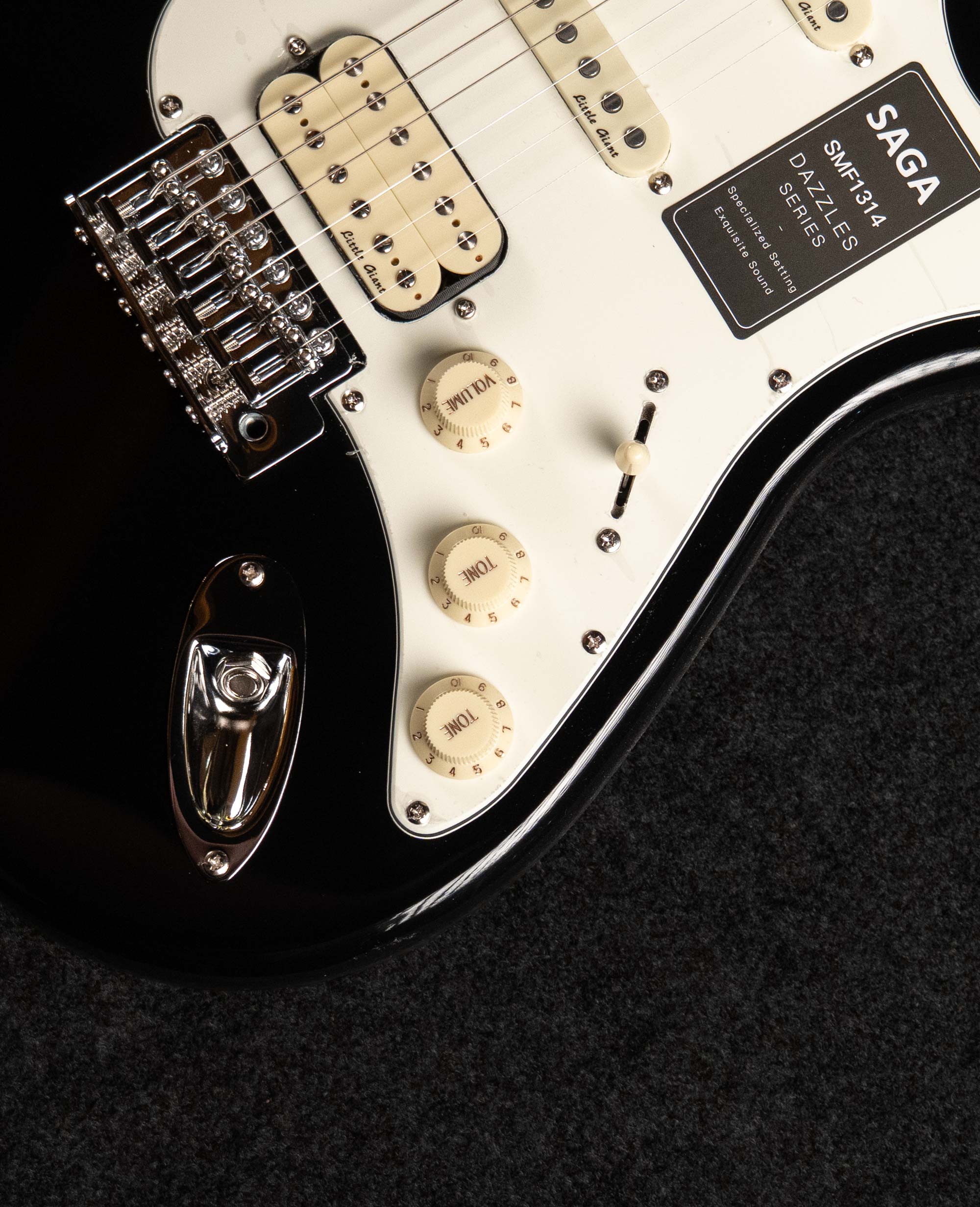 Электрогитара Saga SMF1314HBK - купить в "Гитарном Клубе"