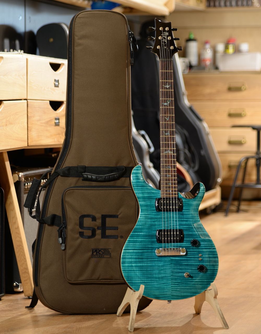 Электрогитара PRS SE PAULS GUITAR AQUA - купить в "Гитарном Клубе"