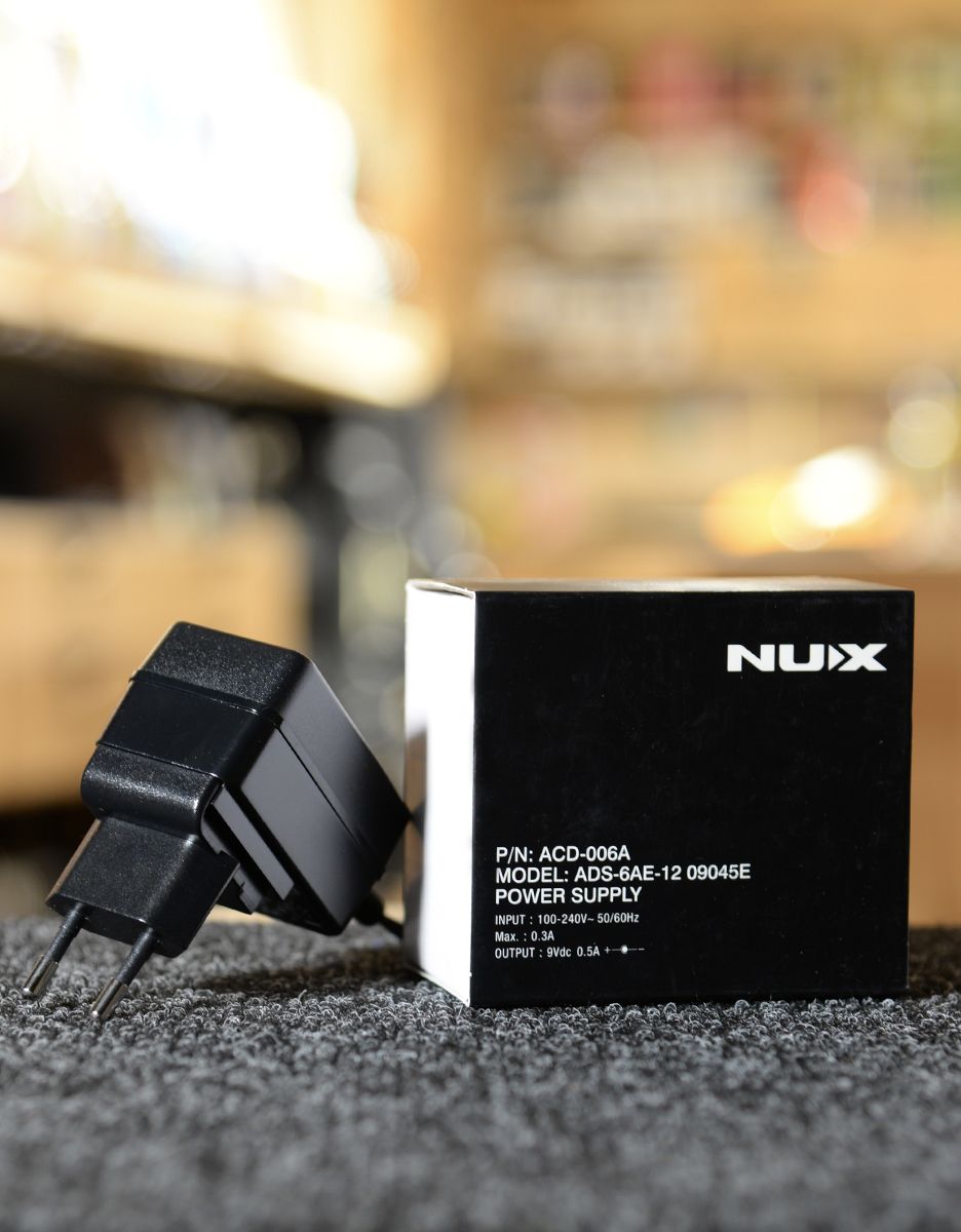 Адаптер питания Nux Cherub ACD-006A - купить в "Гитарном Клубе"