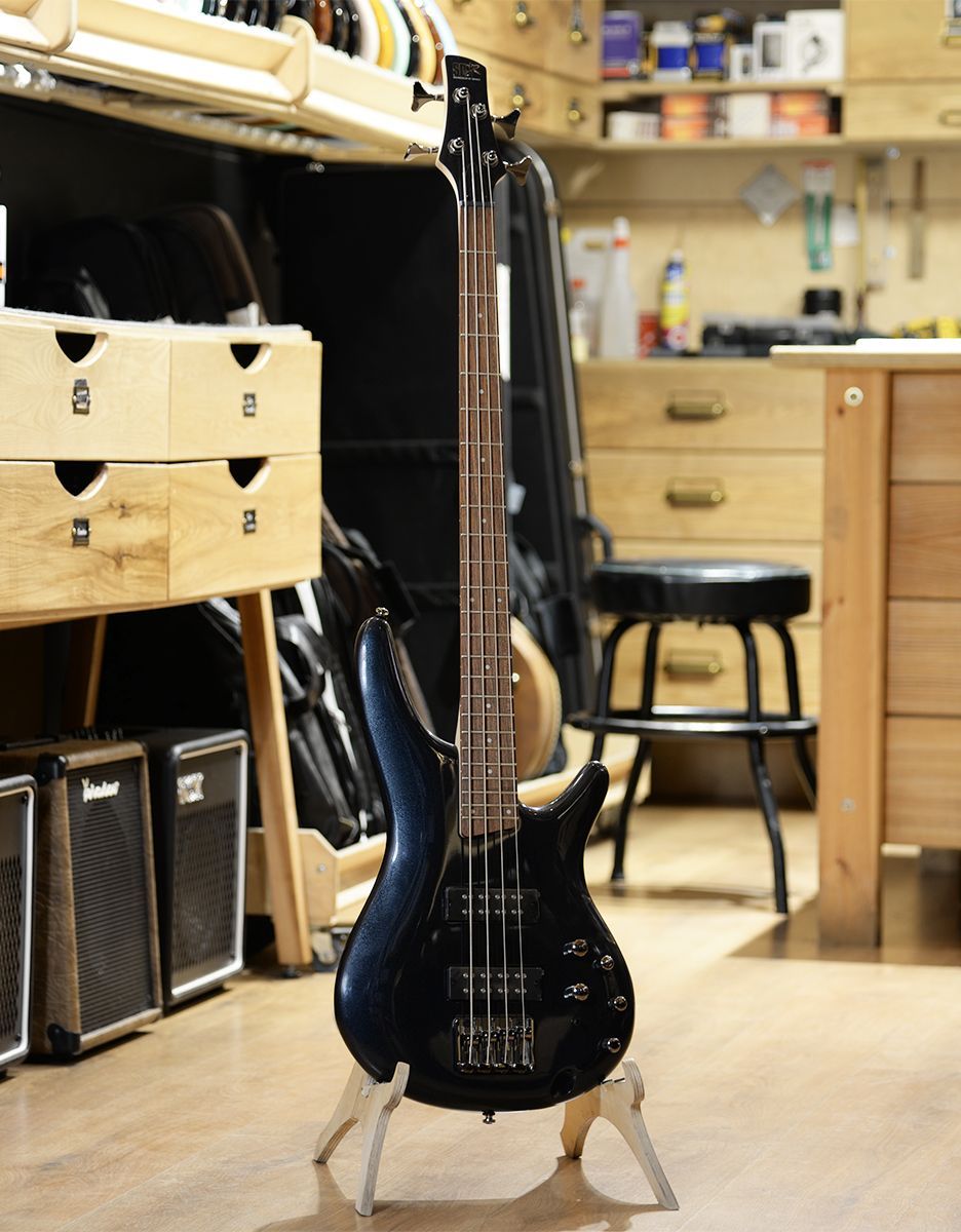 Бас-гитара Ibanez SR300E-IPT, Black - купить в "Гитарном Клубе"