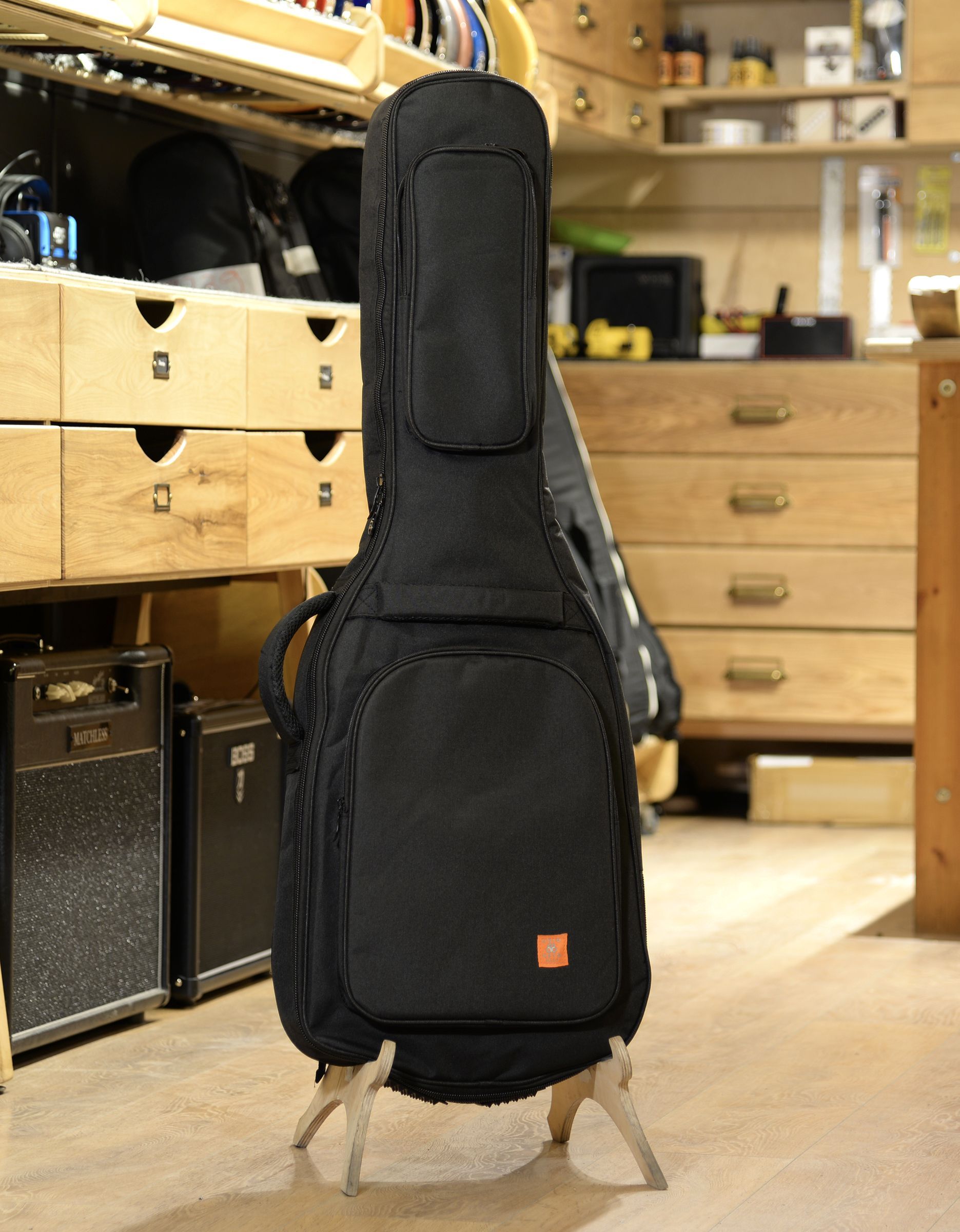 Чехол для электрогитары UNIQKEYS GEB-02BK, Orange Label, Black - купить в "Гитарном Клубе"