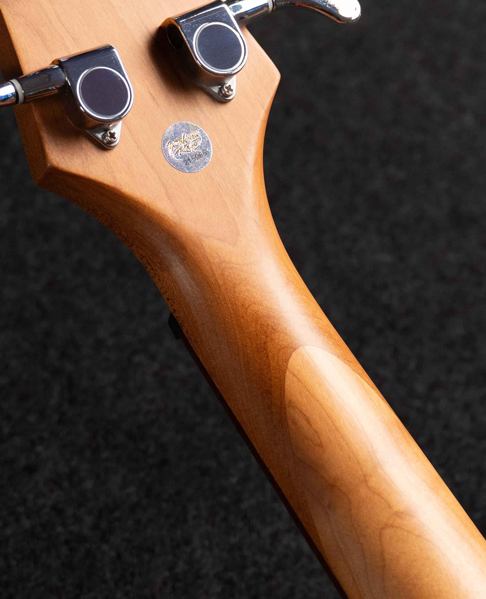 Бас-гитара уменьшенная Flight Mini Bass TBL - купить в "Гитарном Клубе"