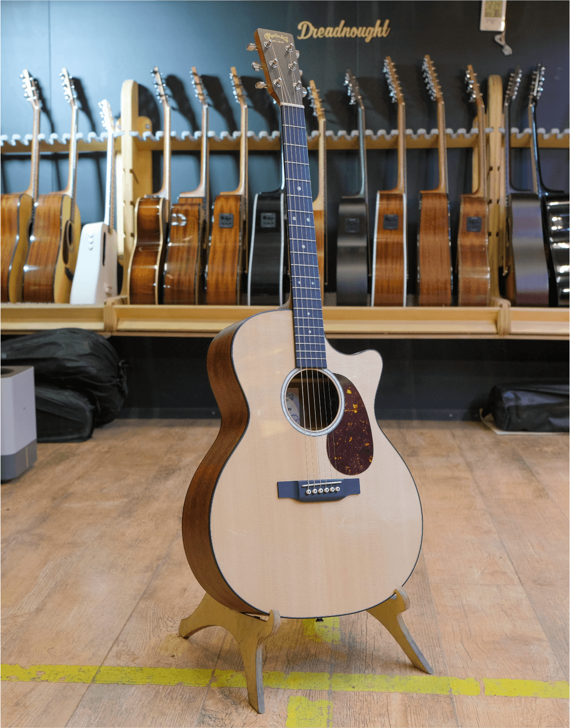 Электроакустическая гитара Martin GPC-11E Road Series - купить в "Гитарном Клубе"