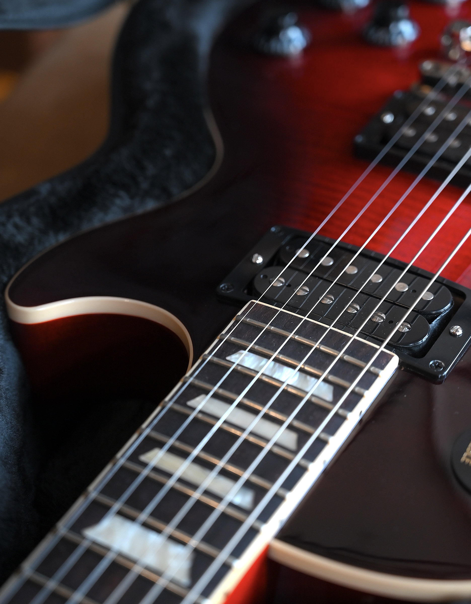 Электрогитара Gibson Slash Les Paul Limited Edition Vermillion Burst