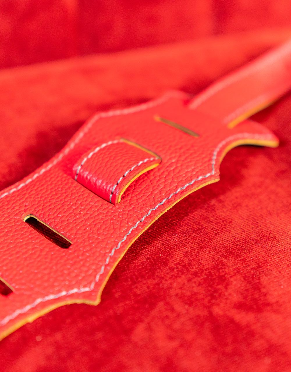 Ремень для гитары Custom Shop - купить в "Гитарном Клубе"