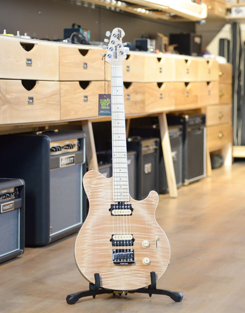 Электрогитара Music Man Axis Super Sport, Natural Flame - купить в "Гитарном Клубе"