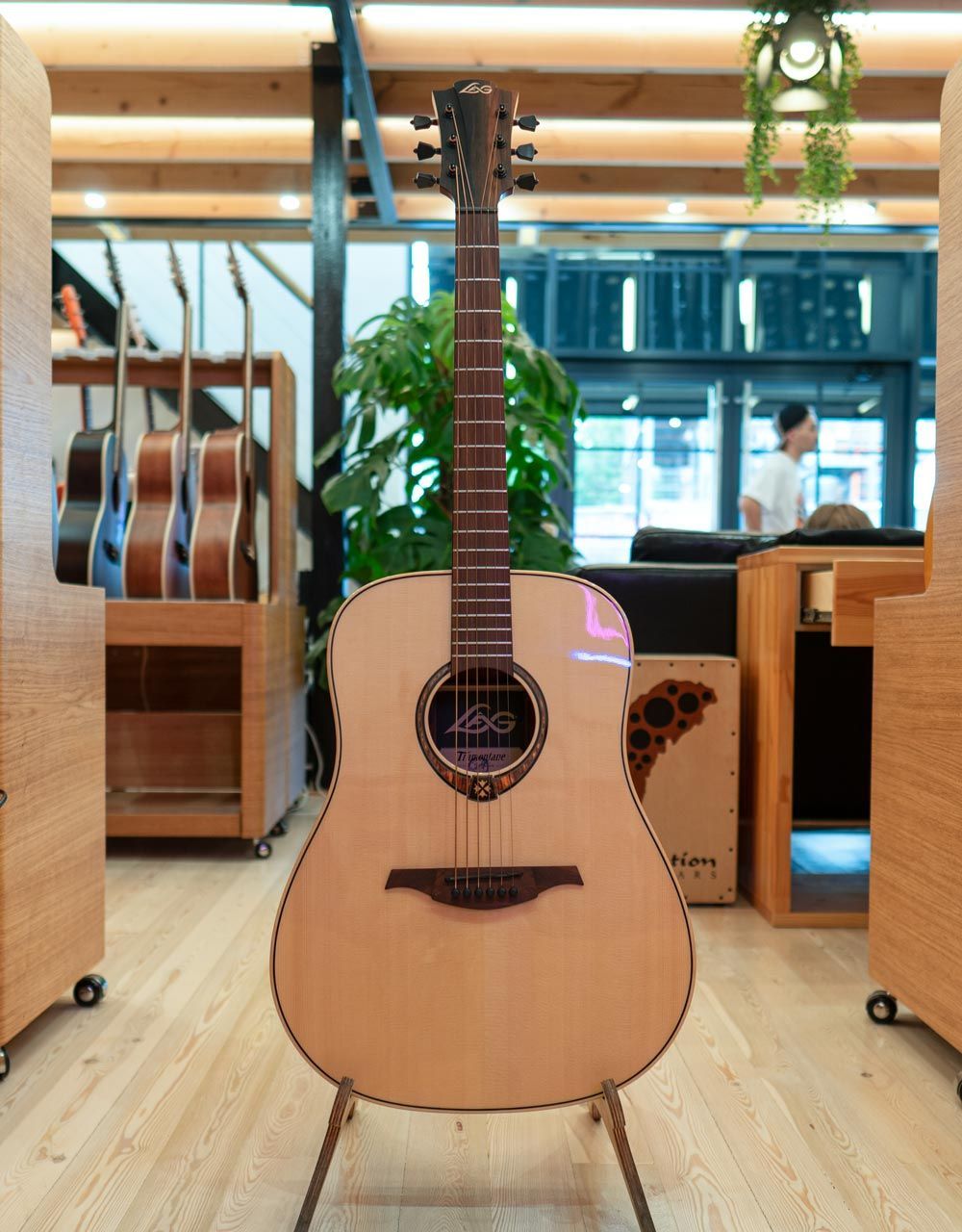 Акустическая гитара LAG GLA T318D - купить в "Гитарном Клубе"