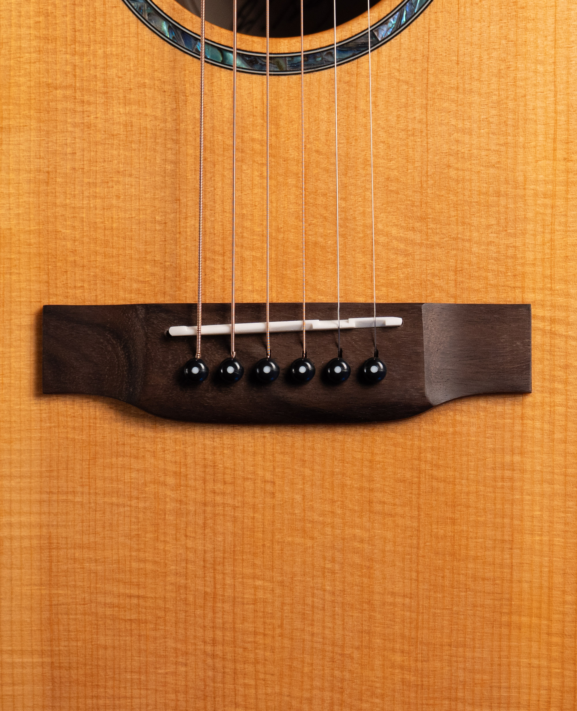 Электроакустическая гитара Ю. Стоянов D STCA - NAT/E - купить в "Гитарном Клубе"