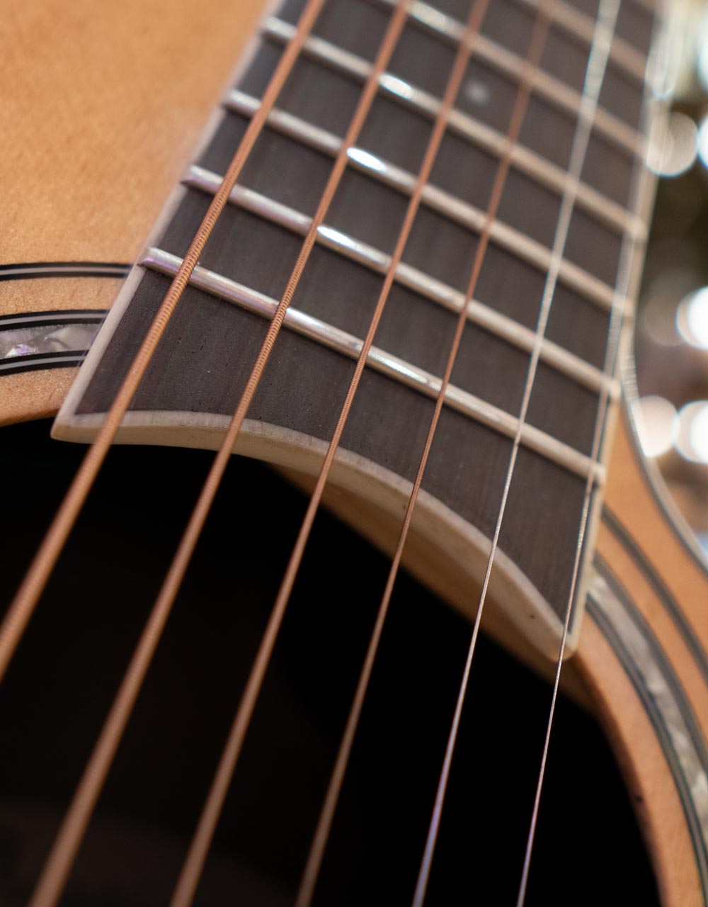 Электроакустическая гитара Ovation CS24-4 Celebrity Standard Mid-Depth Natural - купить в "Гитарном Клубе"