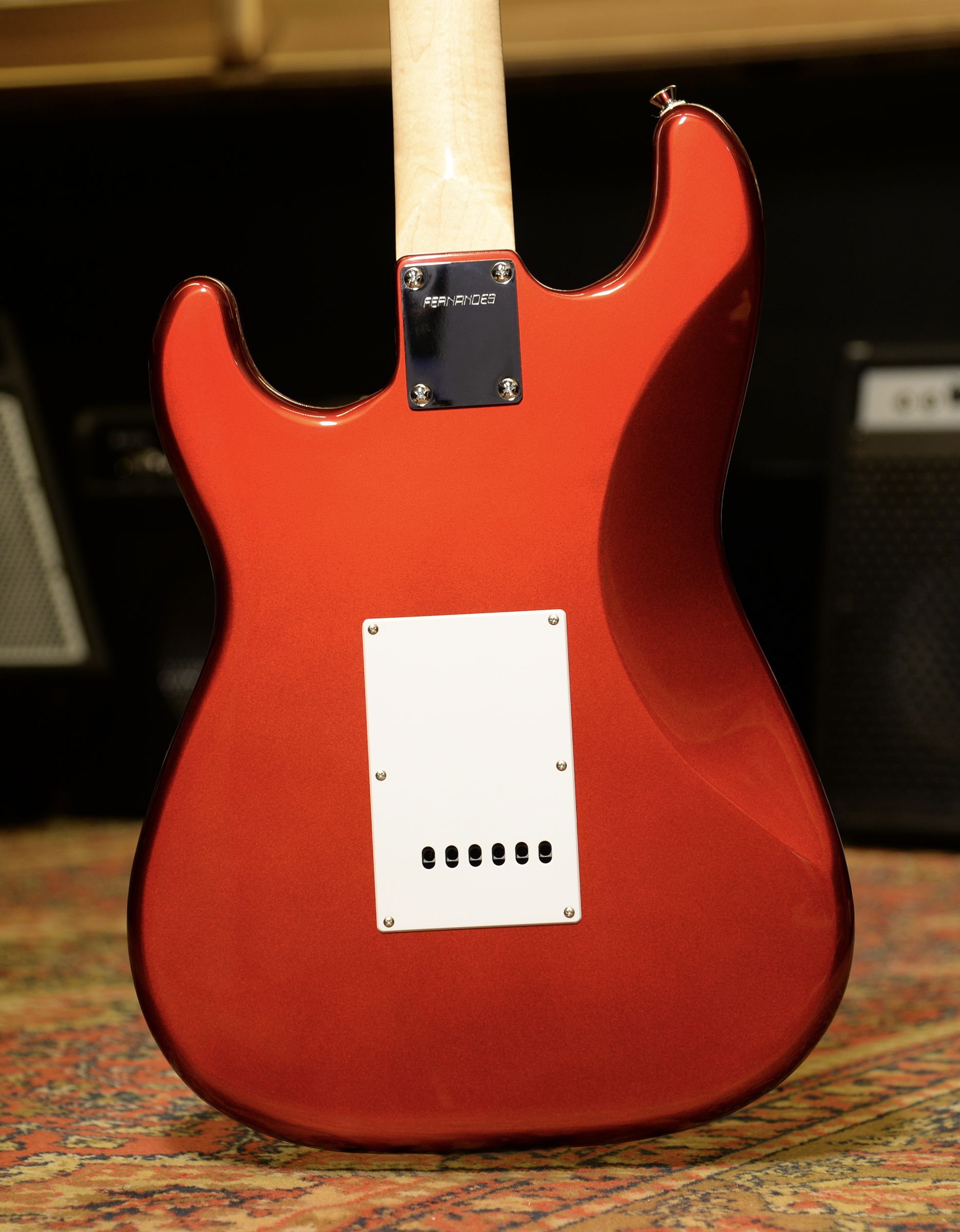 Электрогитара Fernandes LE-1Z HSS Red - купить в "Гитарном Клубе"