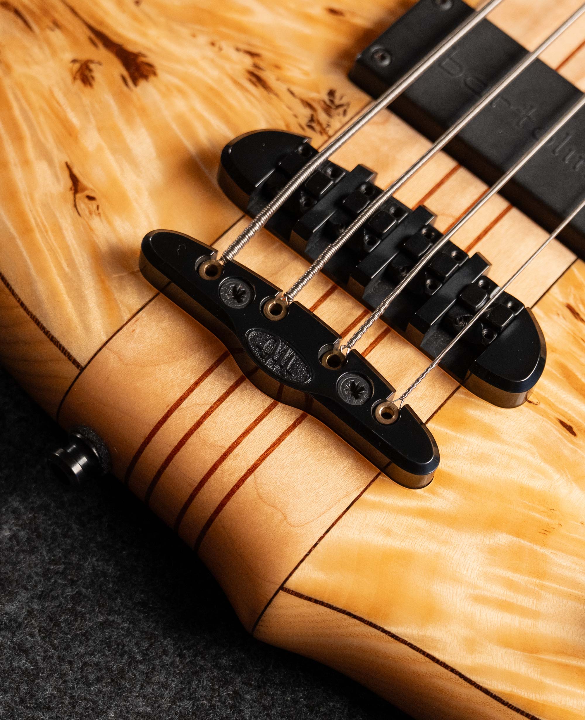 Бас-гитара Mayones Comodous 4 Classic Eye Poplar - купить в "Гитарном Клубе"