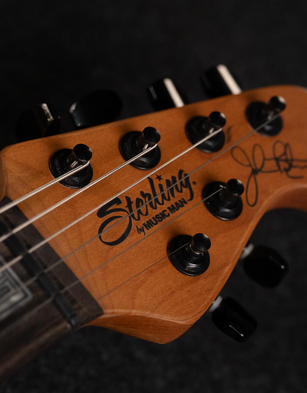 Электрогитара Sterling JP15 Signature in Blood Orange Burst - купить в "Гитарном Клубе"