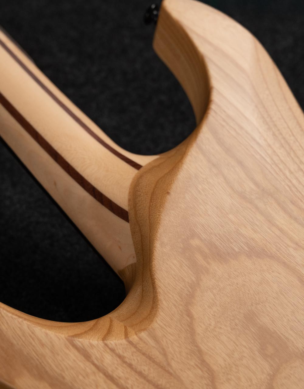 Электрогитара Schecter Reaper-6 Satin Charcoal Burst - купить в "Гитарном Клубе"