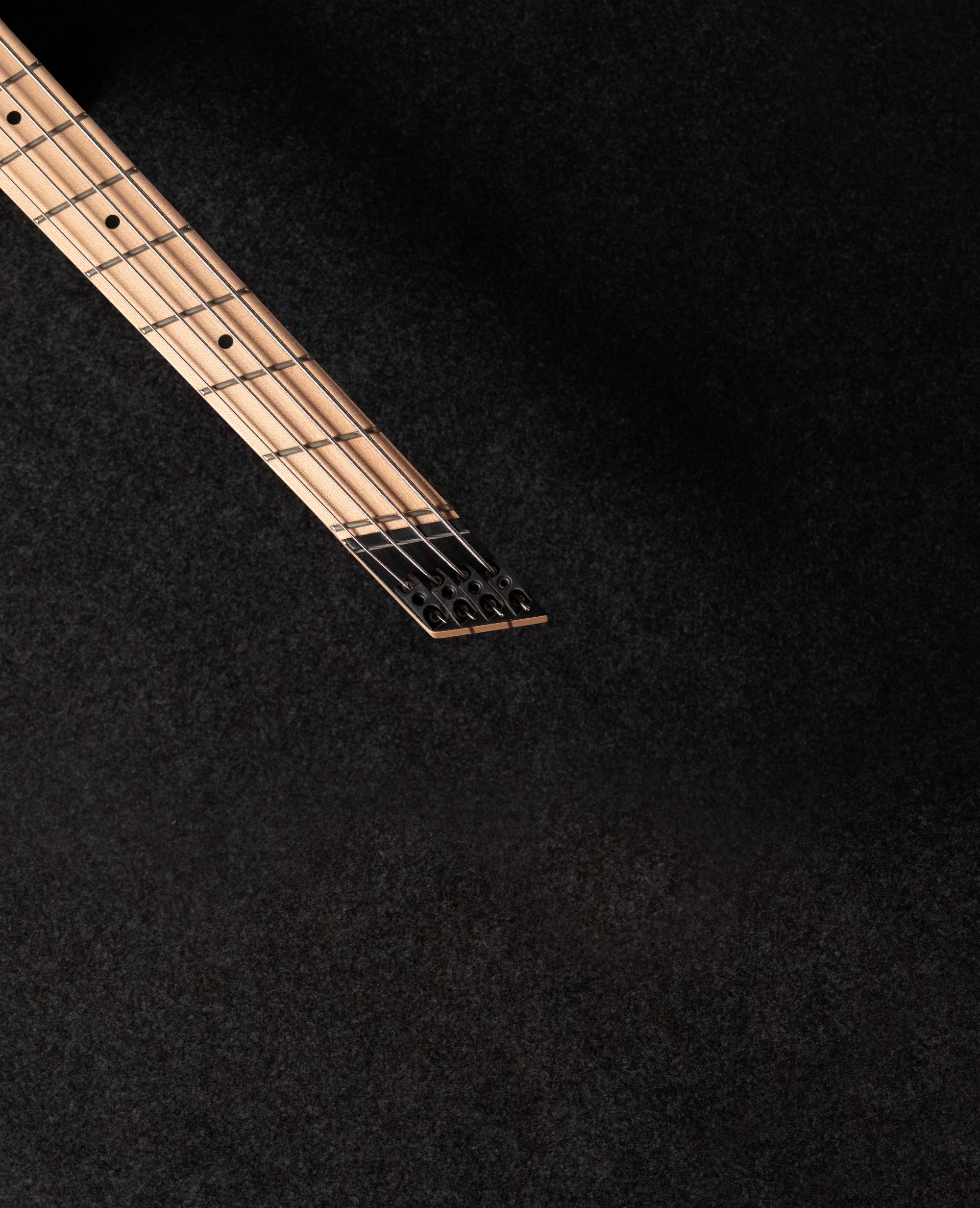 Бас-гитара Inspector Headless Red - купить в "Гитарном Клубе"