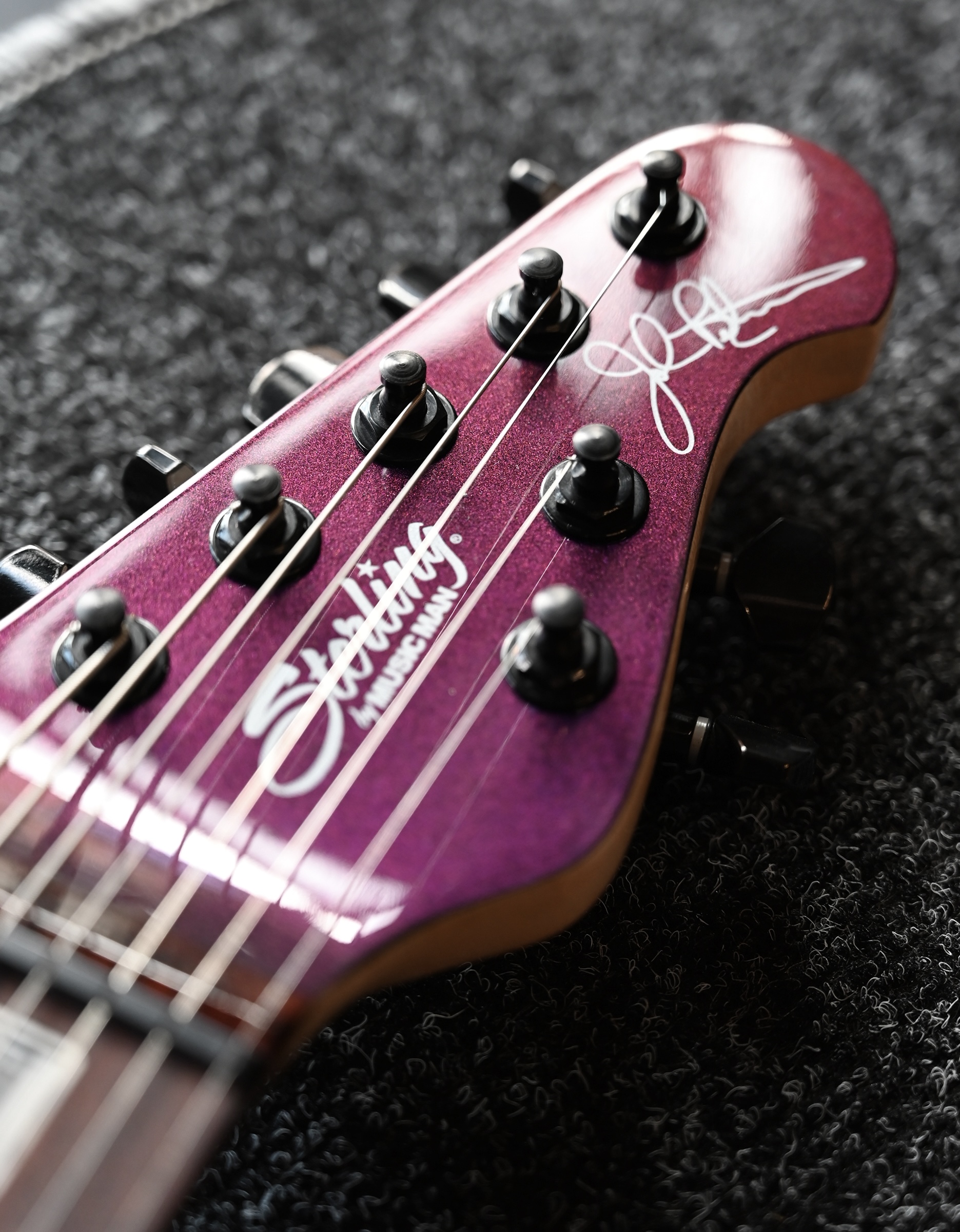 Электрогитара Sterling JP70 Signature Mystic Dream 7 - купить в "Гитарном Клубе"