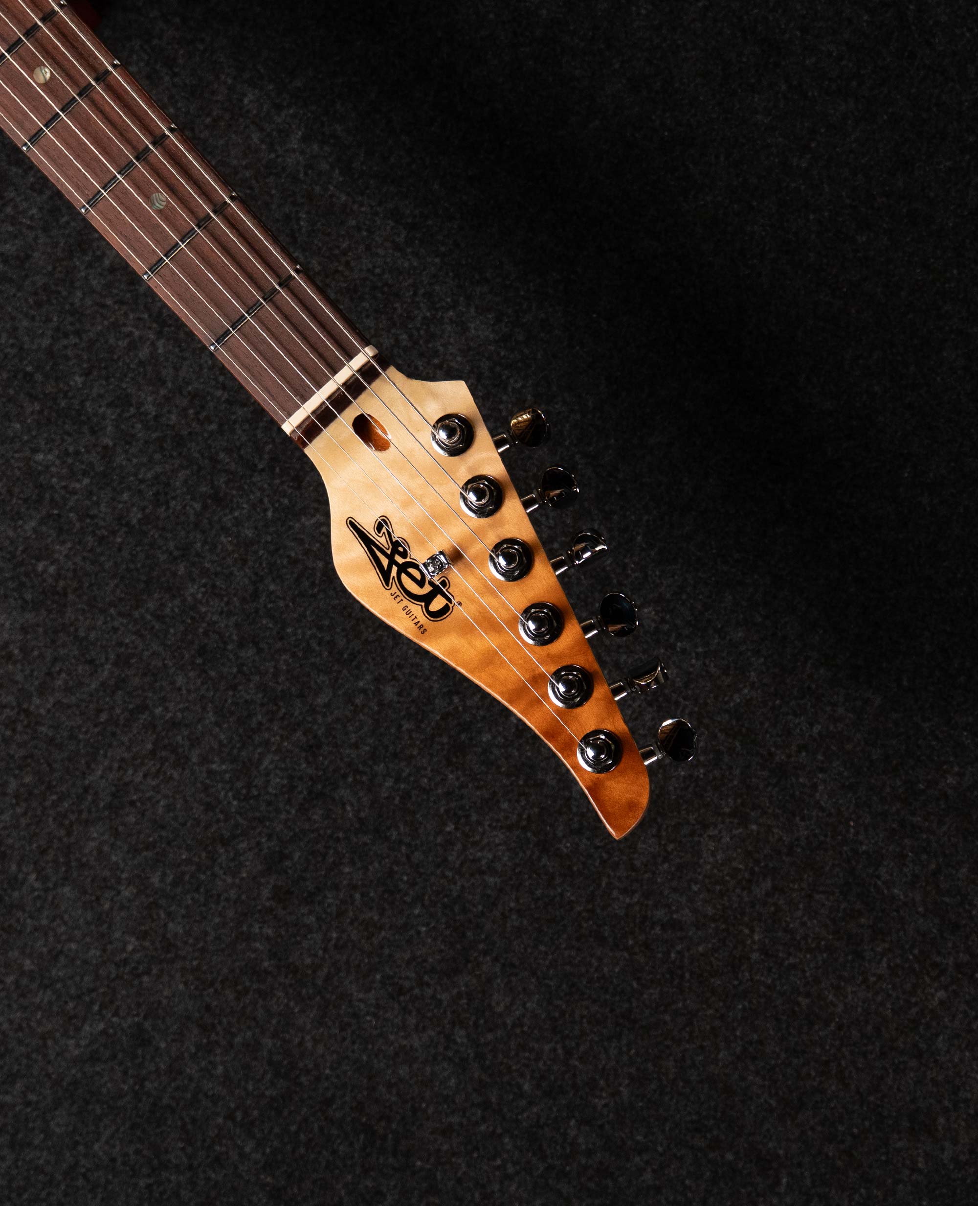 Электрогитара JET JS-45 Fireburst - купить в "Гитарном Клубе"