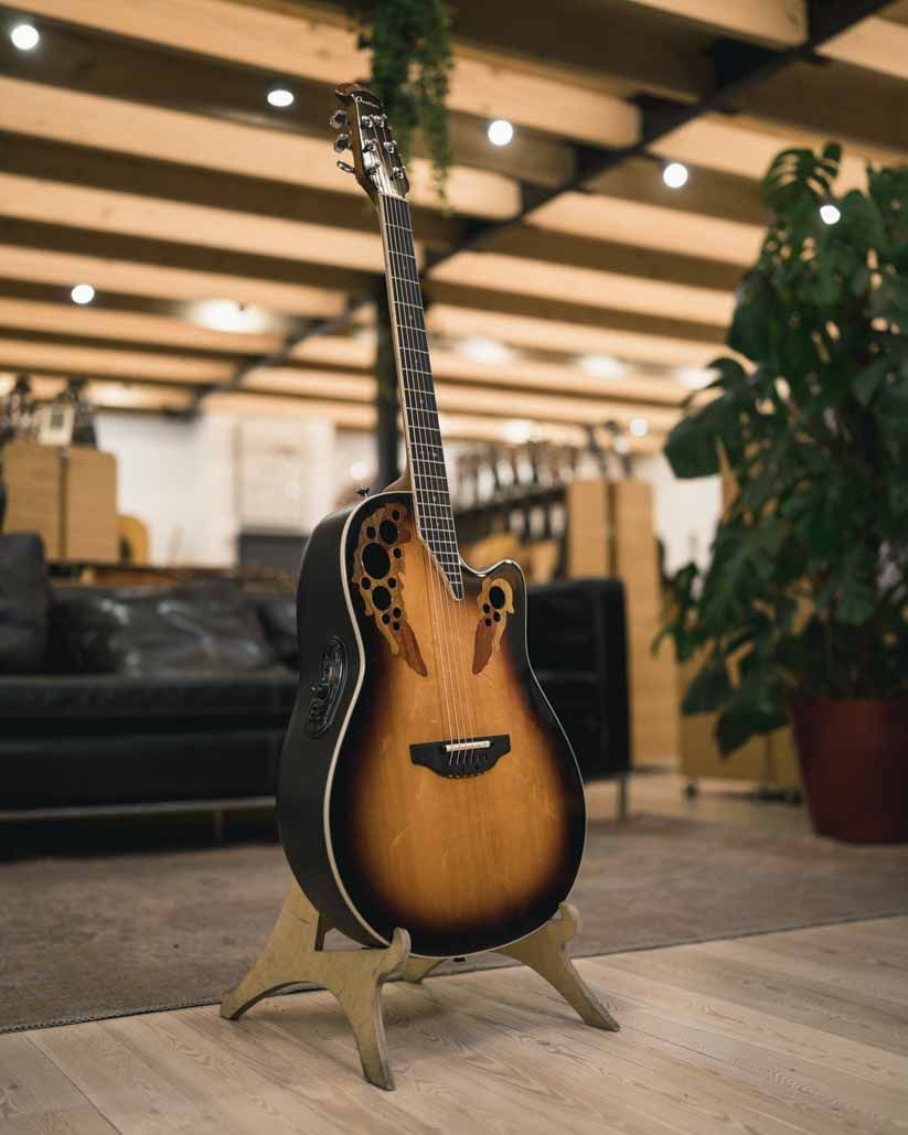 Электроакустическая гитара Ovation 2778AX-NEB Standard Elite Deep Contour, New England Burst - купить в "Гитарном Клубе"