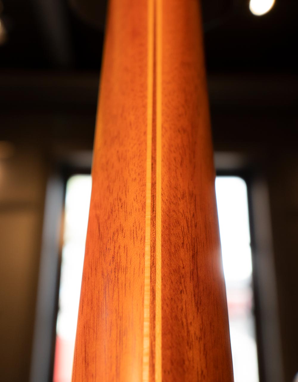 Электроакустическая гитара Ovation C2079AX-CCB Custom Legend Deep Contour Cutaway Cherry Cherry Burs - купить в "Гитарном Клубе"