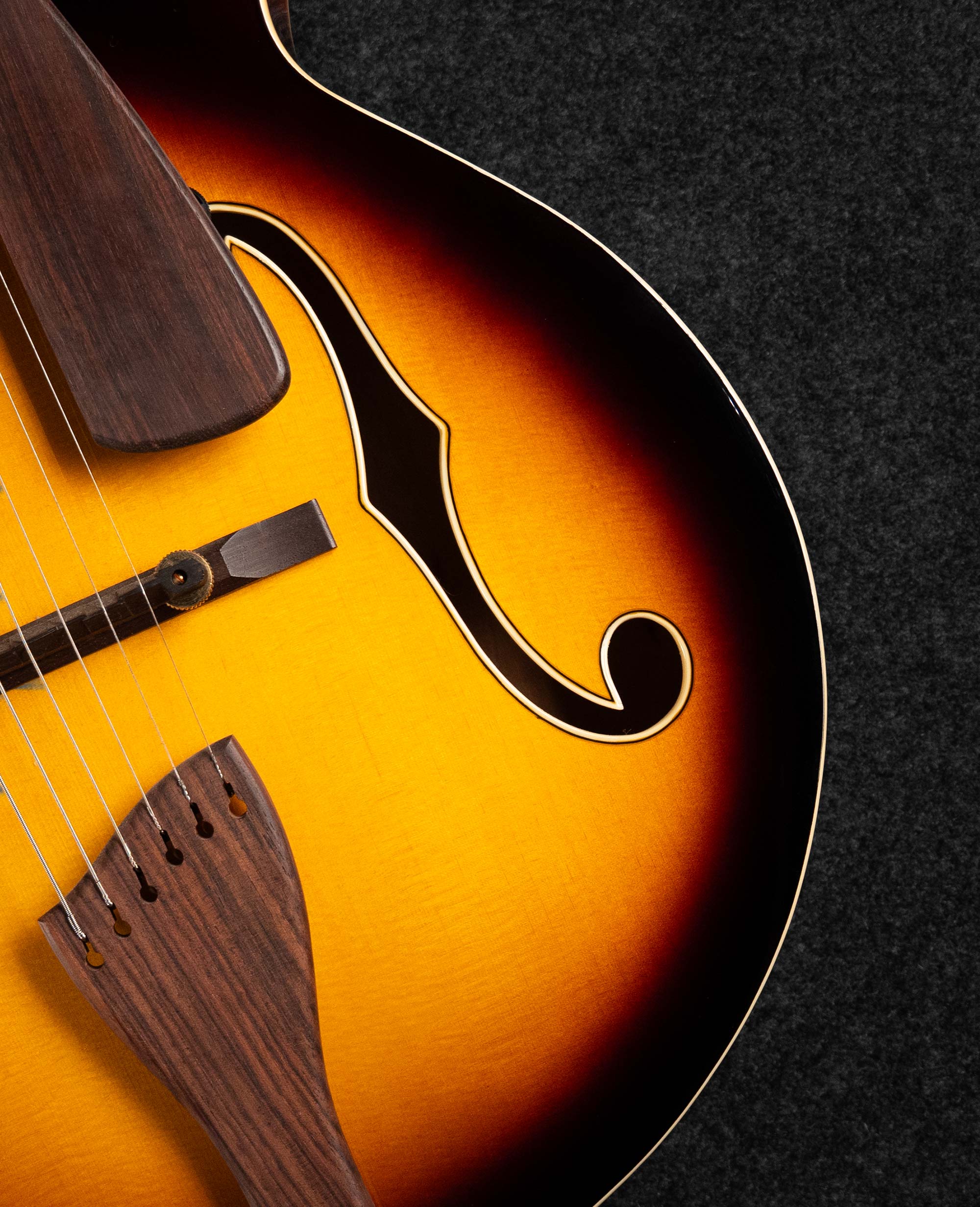 Полуакустическая гитара Peerless Martin Taylor Virtuoso - купить в "Гитарном Клубе"