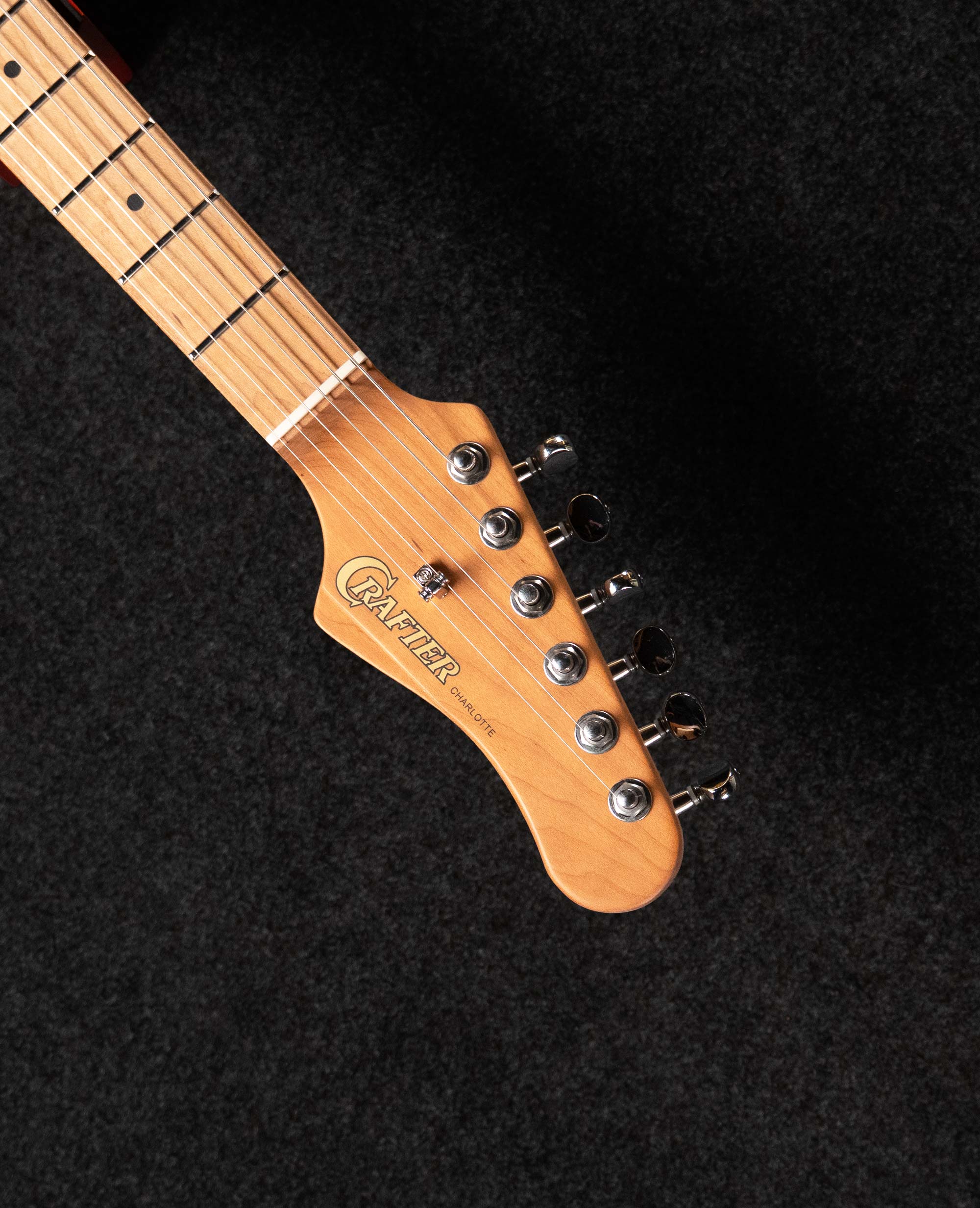 Электрогитара Crafter Charlotte VVS MP Tobacco Sunburst - купить в "Гитарном Клубе"