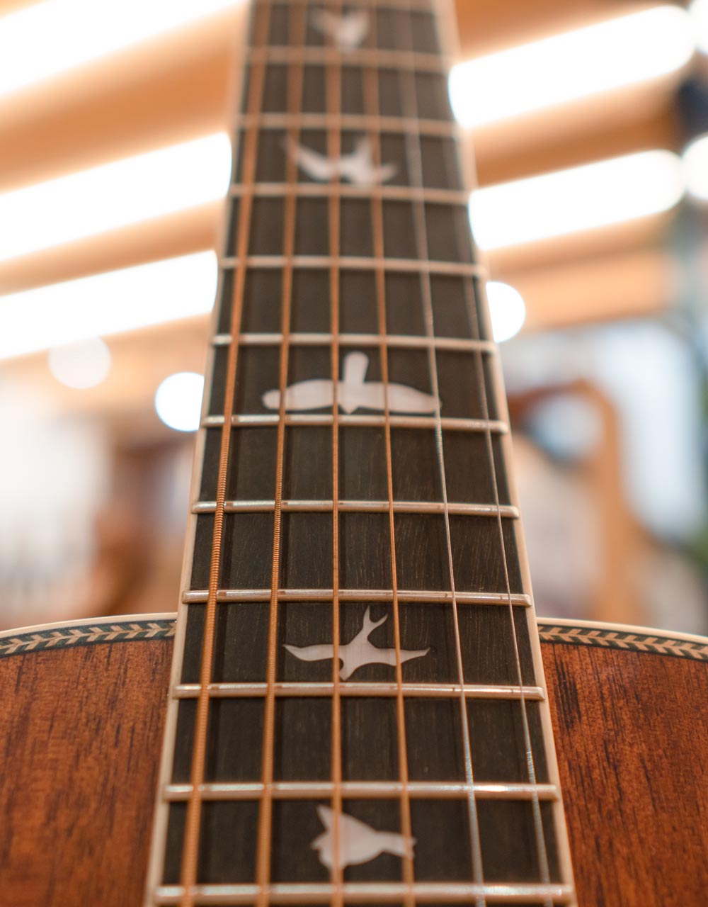 Акустическая гитара PRS SE P20 Parlor Satin Mahagony - купить в "Гитарном Клубе"