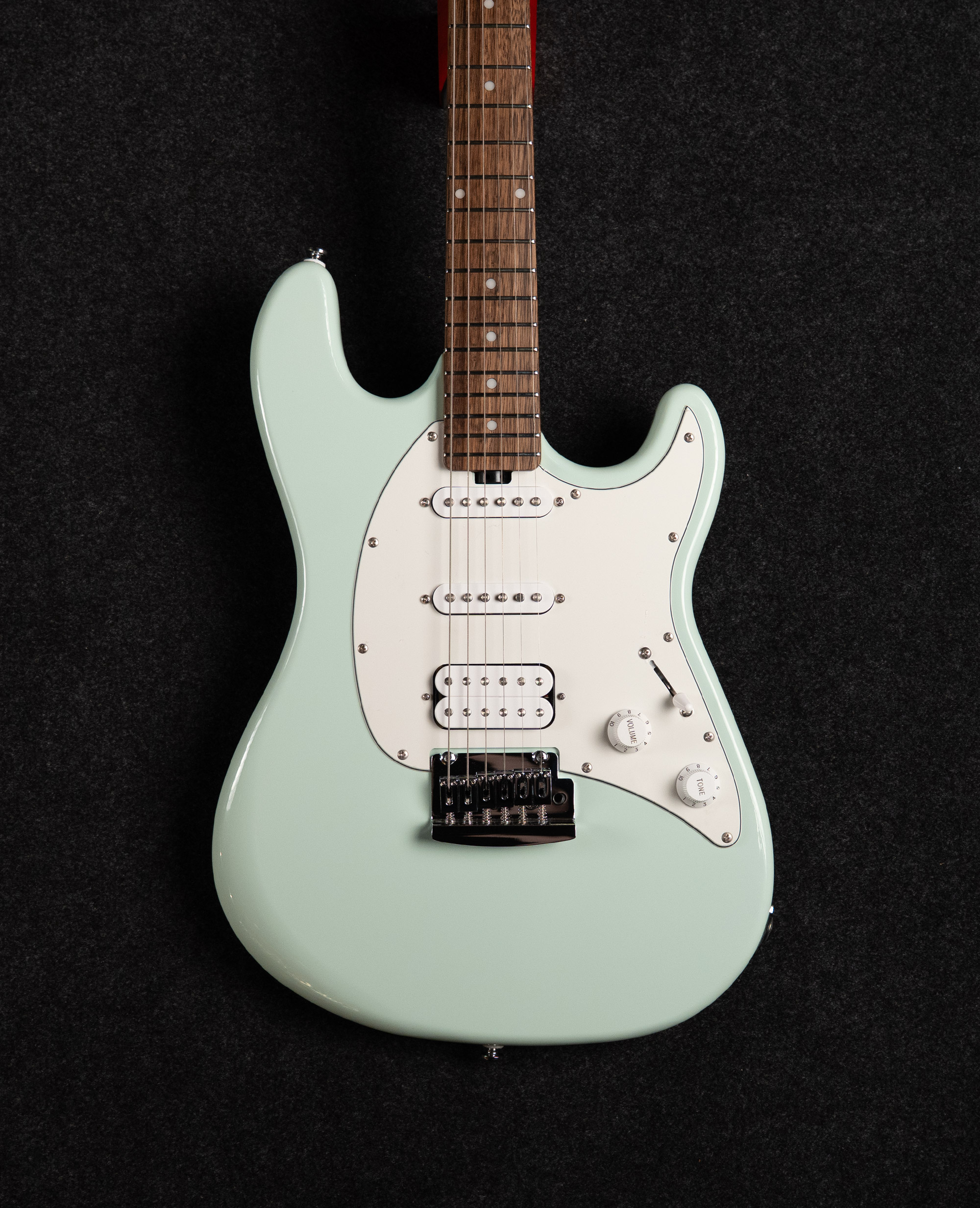 Электрогитара Sterling Cutlass HSS Mint Green - купить в "Гитарном Клубе"