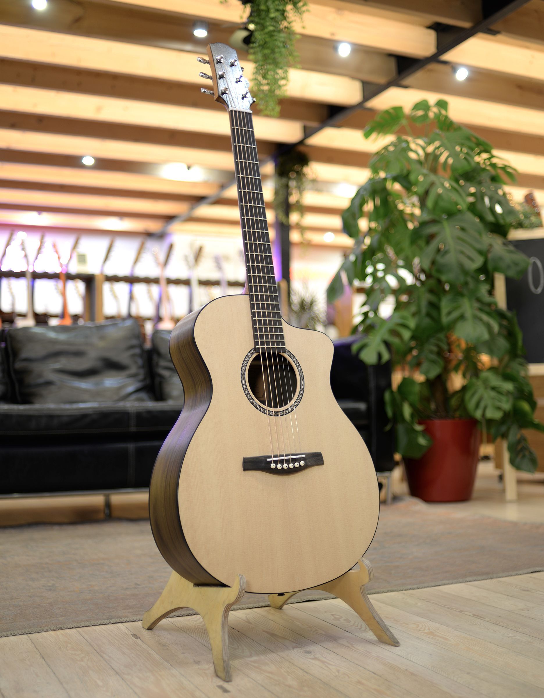 Акустическая гитара Mariachi GA-C RW, 45 мм - купить в "Гитарном Клубе"