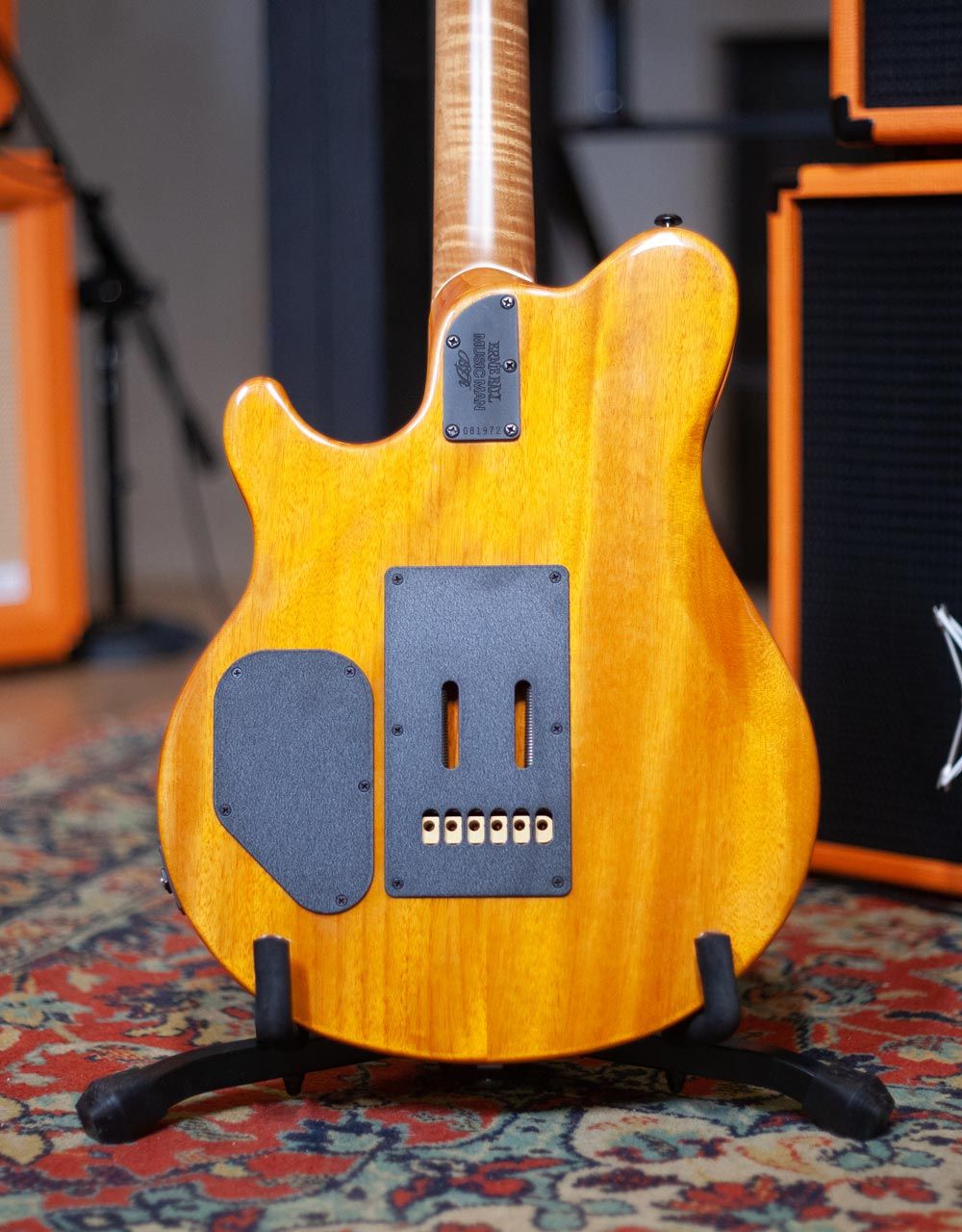 Электрогитара Music Man Axis Super Sport, Buckeye Burl - купить в "Гитарном Клубе"