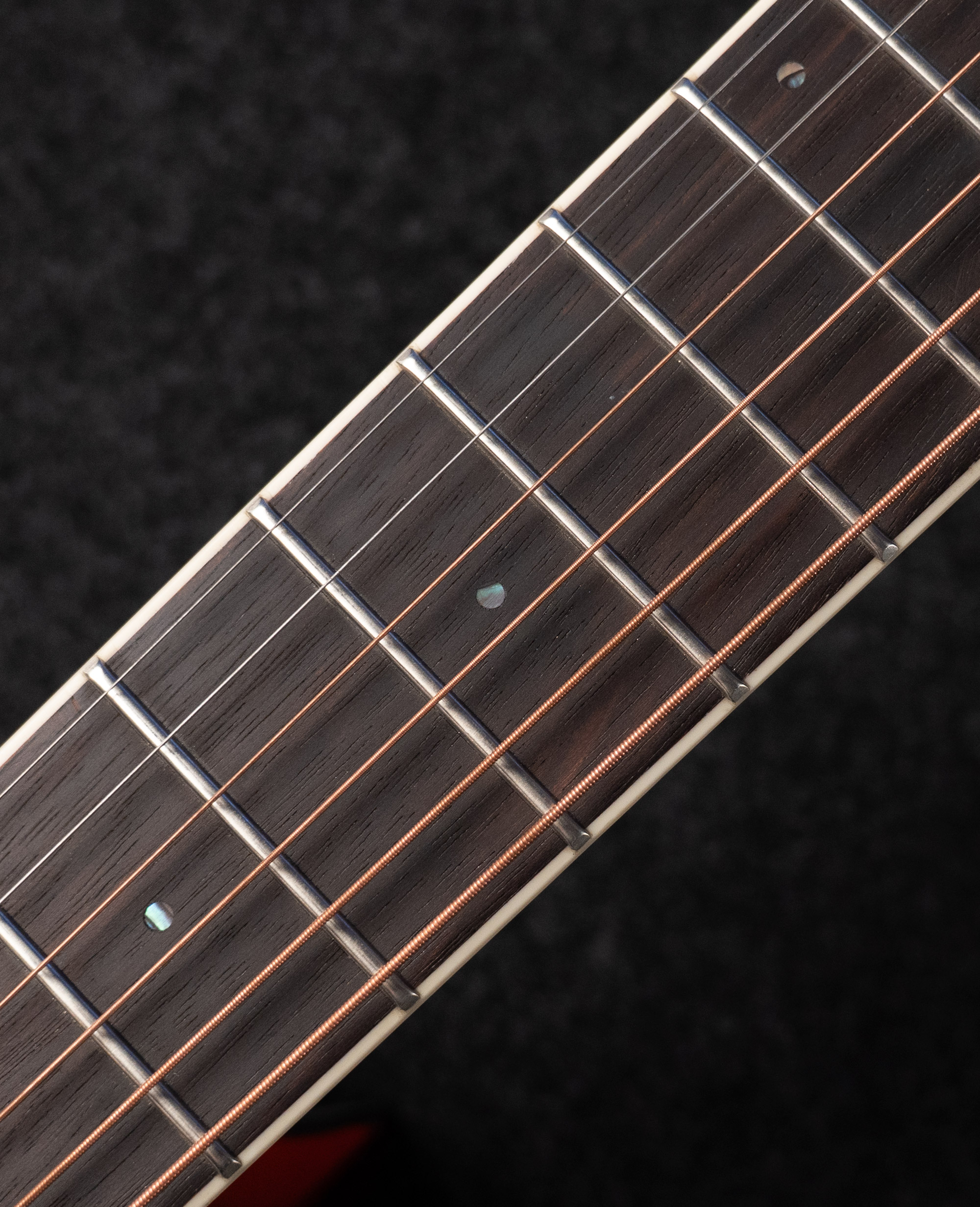 Электроакустическая гитара Ovation CE44X-9B Celebrity Elite Plus Mid Cutaway Mintburst - купить в "Гитарном Клубе"