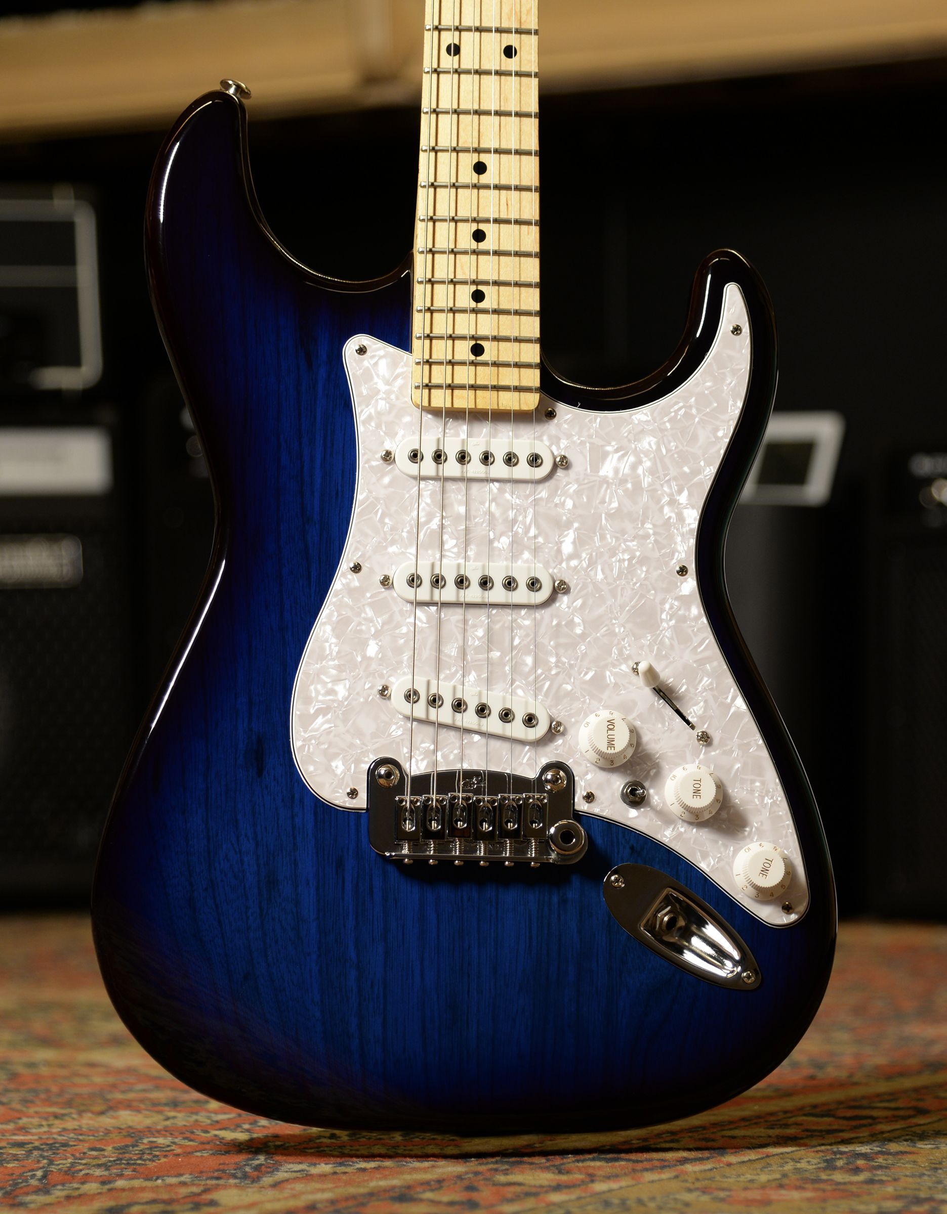 Электрогитара G&L FD S-500 Blueburst MP - купить в "Гитарном Клубе"