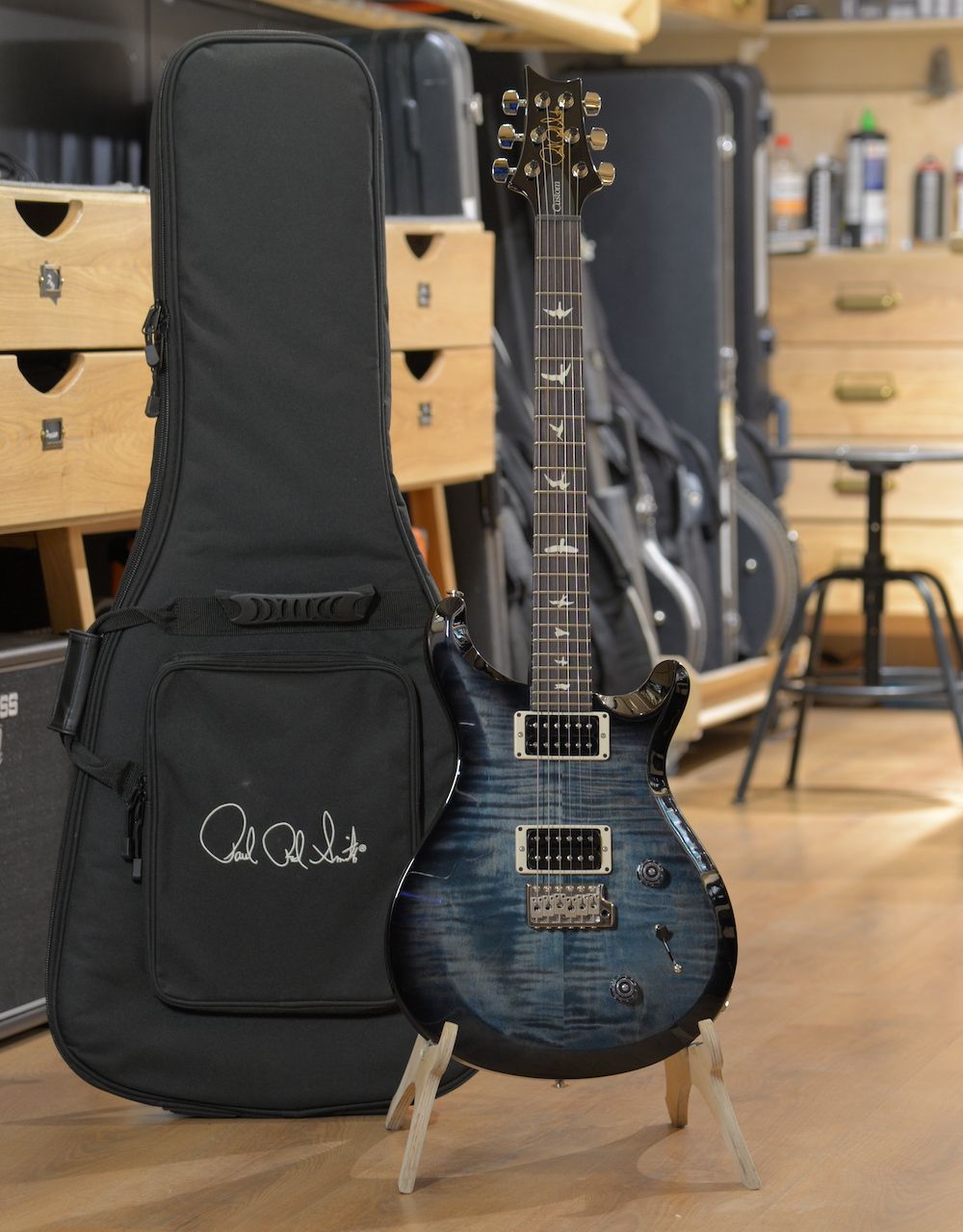 Электрогитара PRS S2 CUSTOM 22 FADED BLUE SMOKEBURST - купить в "Гитарном Клубе"