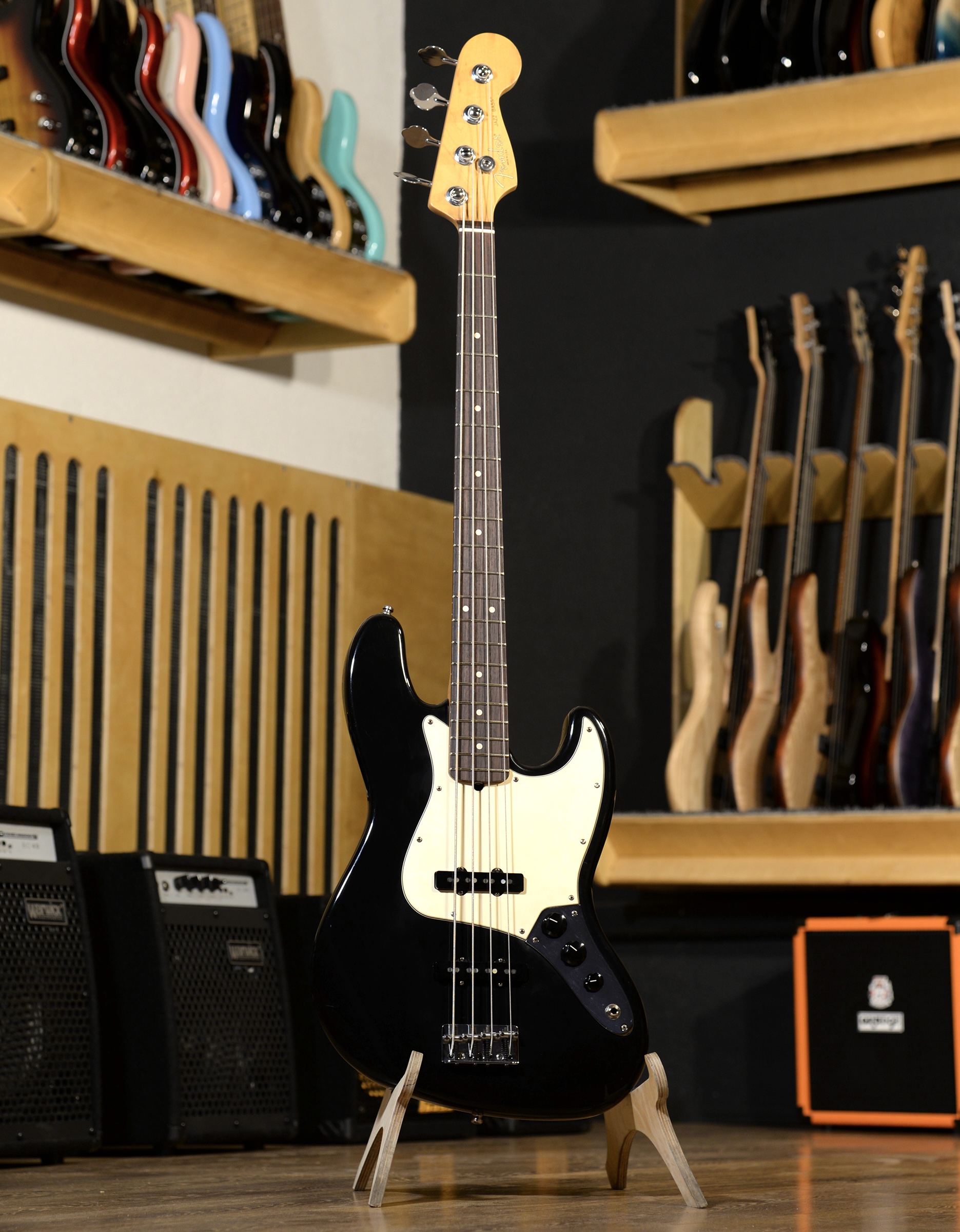 Бас-гитара Fender Jazz Bass 50s Anniversary, 1996 - купить в "Гитарном Клубе"