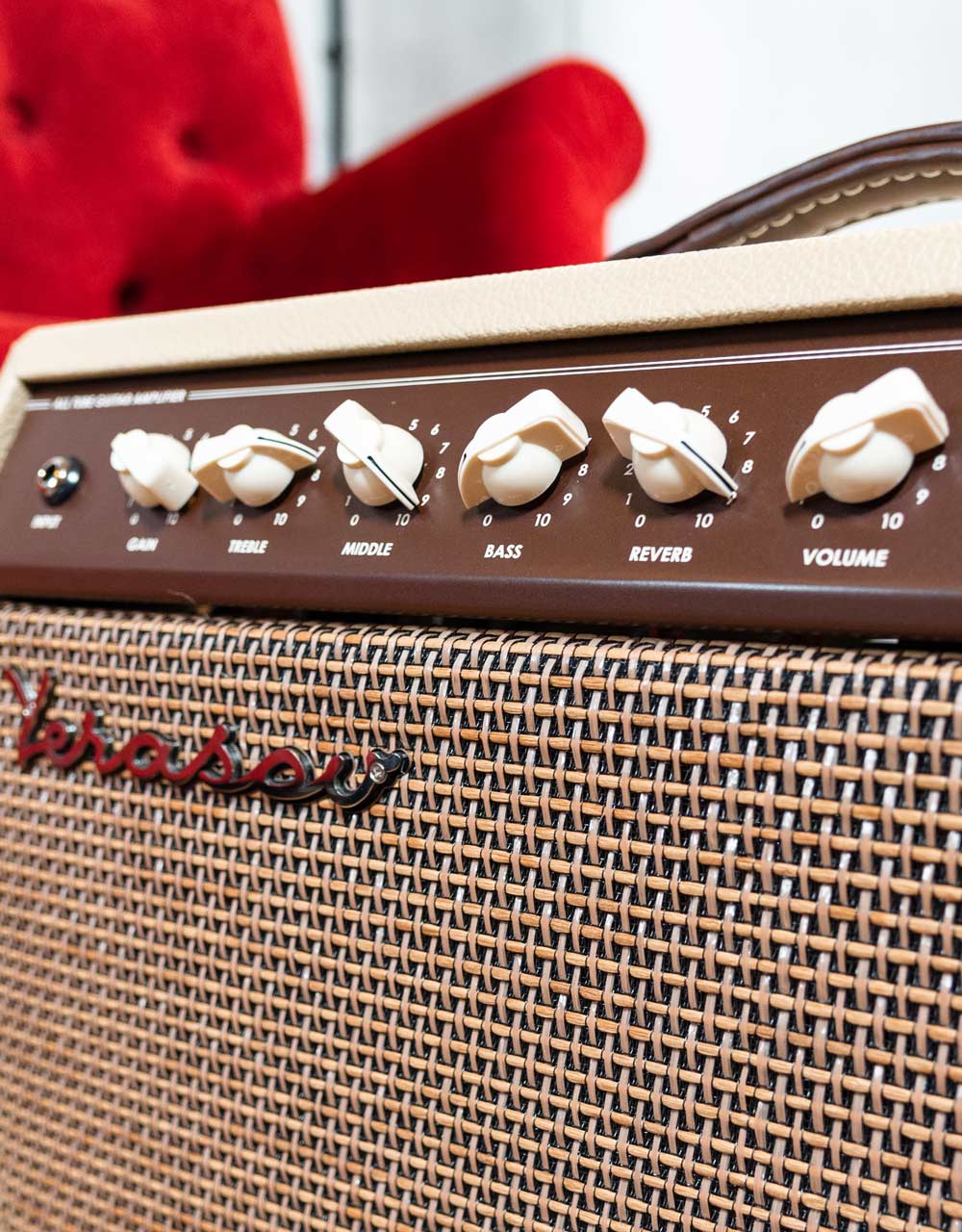 Ламповый комбоусилитель для электрогитары Yerasov Igor Boiko Signature, 1х12" Celestion G12H Anniver - купить в "Гитарном Клубе"