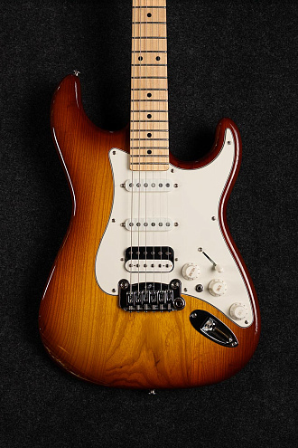 Электрогитара G&L FD Legacy HB Old School Tobacco Sunburst MP - купить в "Гитарном Клубе"