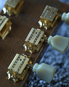 Электрогитара Gibson Les Paul Deluxe Gold Top