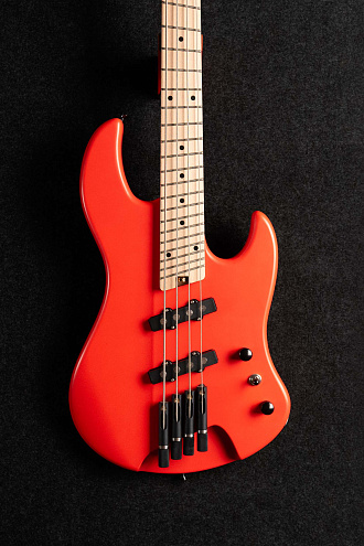 Бас-гитара Inspector Headless Red - купить в "Гитарном Клубе"