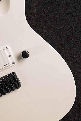 Электрогитара LTD by ESP Arctic Metal - купить в "Гитарном Клубе"