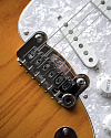 Электрогитара G&L Tribute Legacy 3-Tone Sunburst RW - купить в "Гитарном Клубе"