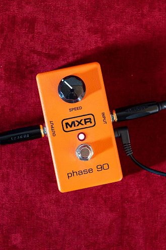Гитарная педаль Dunlop MXR M101 Phase 90 - купить в "Гитарном Клубе"