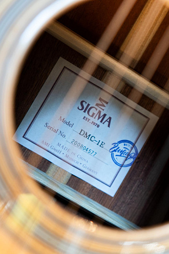 Электроакустическая гитара Sigma DMC-1E - купить в "Гитарном Клубе"