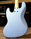 Бас-гитара G&L Tribute JB Lake Placid Blue RW Poplar - купить в "Гитарном Клубе"