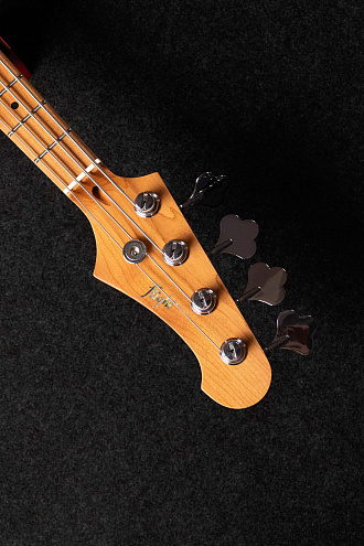 Бас-гитара уменьшенная Flight Mini JB SB - купить в "Гитарном Клубе"