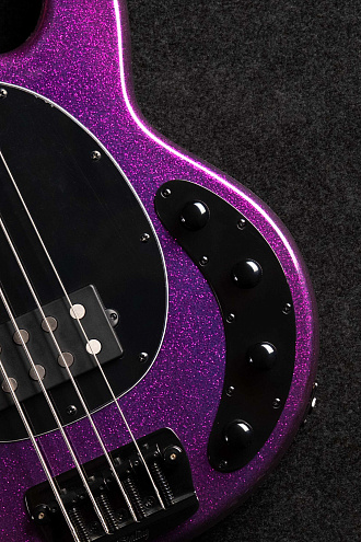 Бас-гитара Sterling StingRay RAY34-PSK, Purple Sparkle - купить в "Гитарном Клубе"