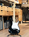 Электрогитара Fender Player Stratocaster Black MN - купить в "Гитарном Клубе"